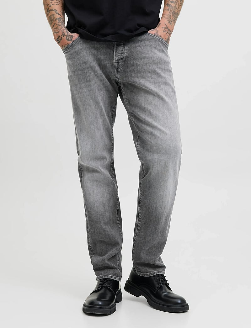 Jack & Jones - JJIMIKE JJFOX CB 087 - tapered jeans - black denim - 0