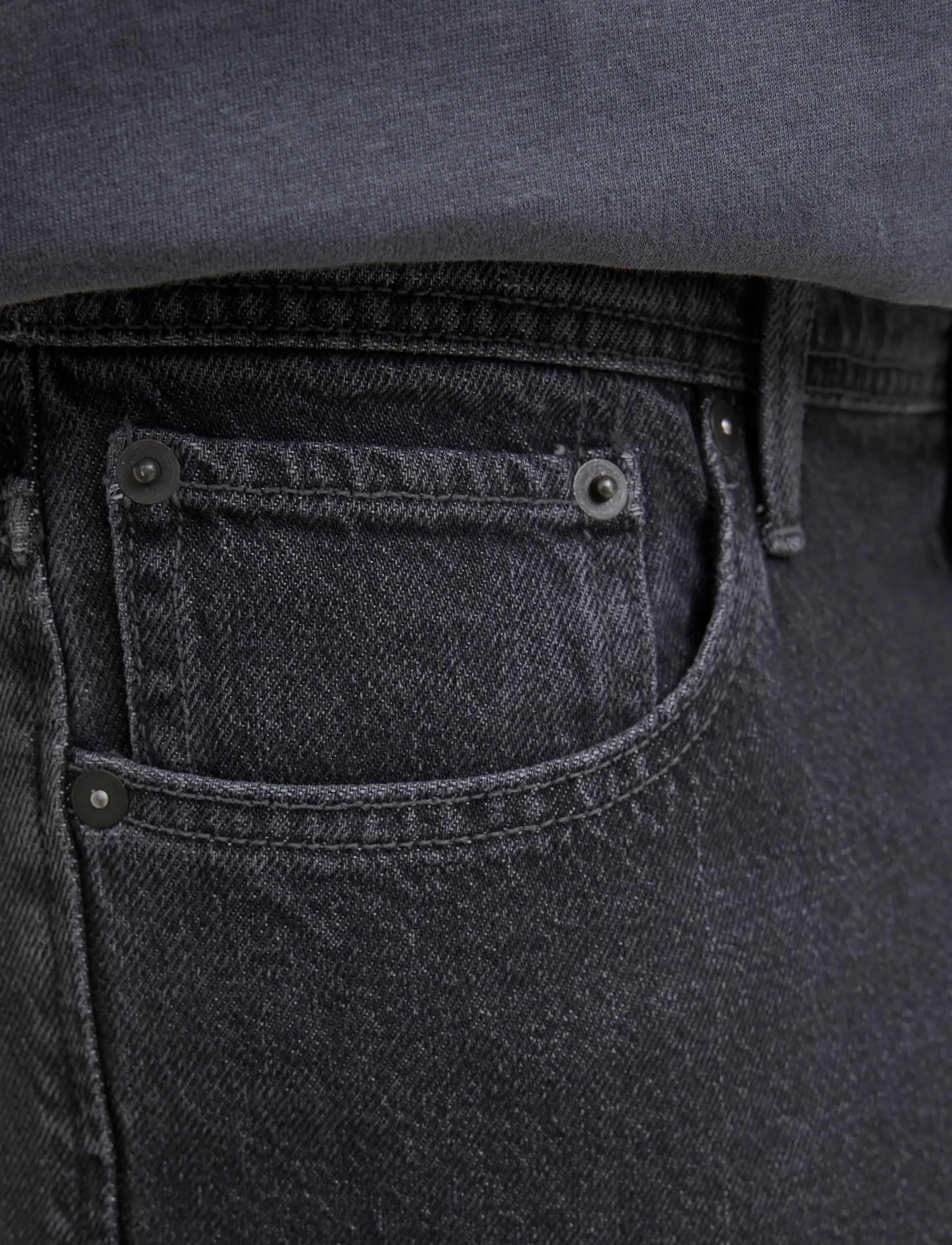 Jack & Jones - JJIRON JJORIGINAL SHORTS SQ 730 SN - jorts - black denim - 5