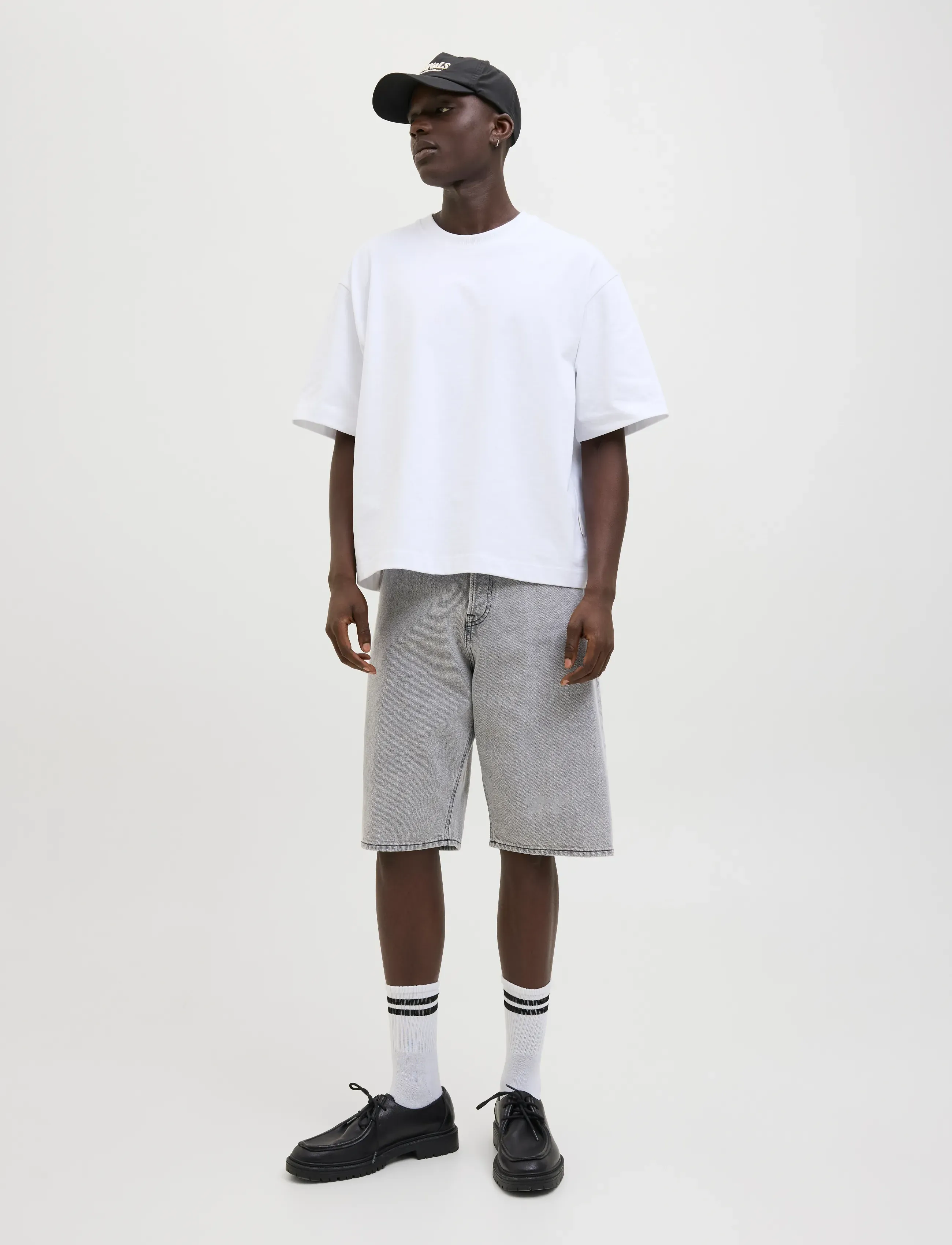 Jack & Jones - JJIRON JJORIGINAL SHORTS SQ 730 SN - jorts - grey denim - 4