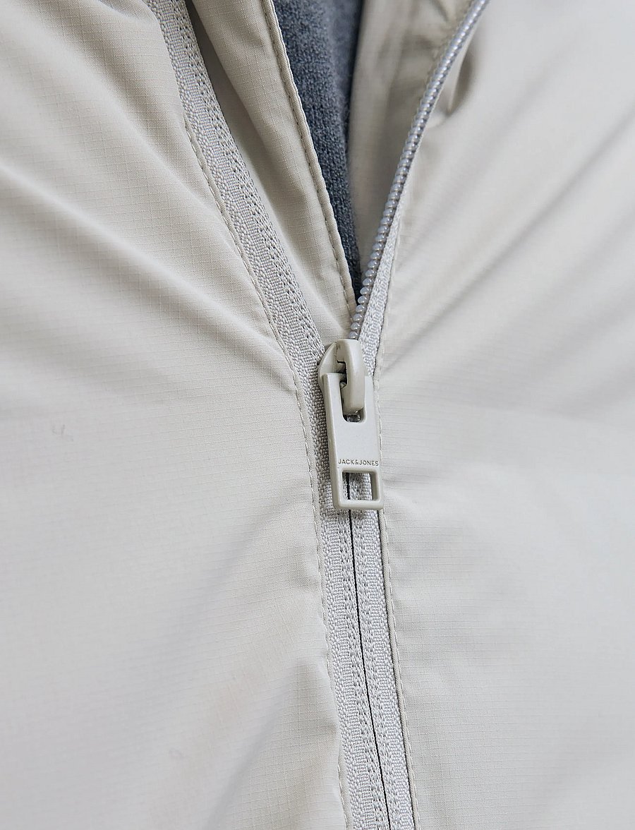 Jack & Jones - JJESOHO PUFFER HOOD SN - fôrede jakker - dove - 5