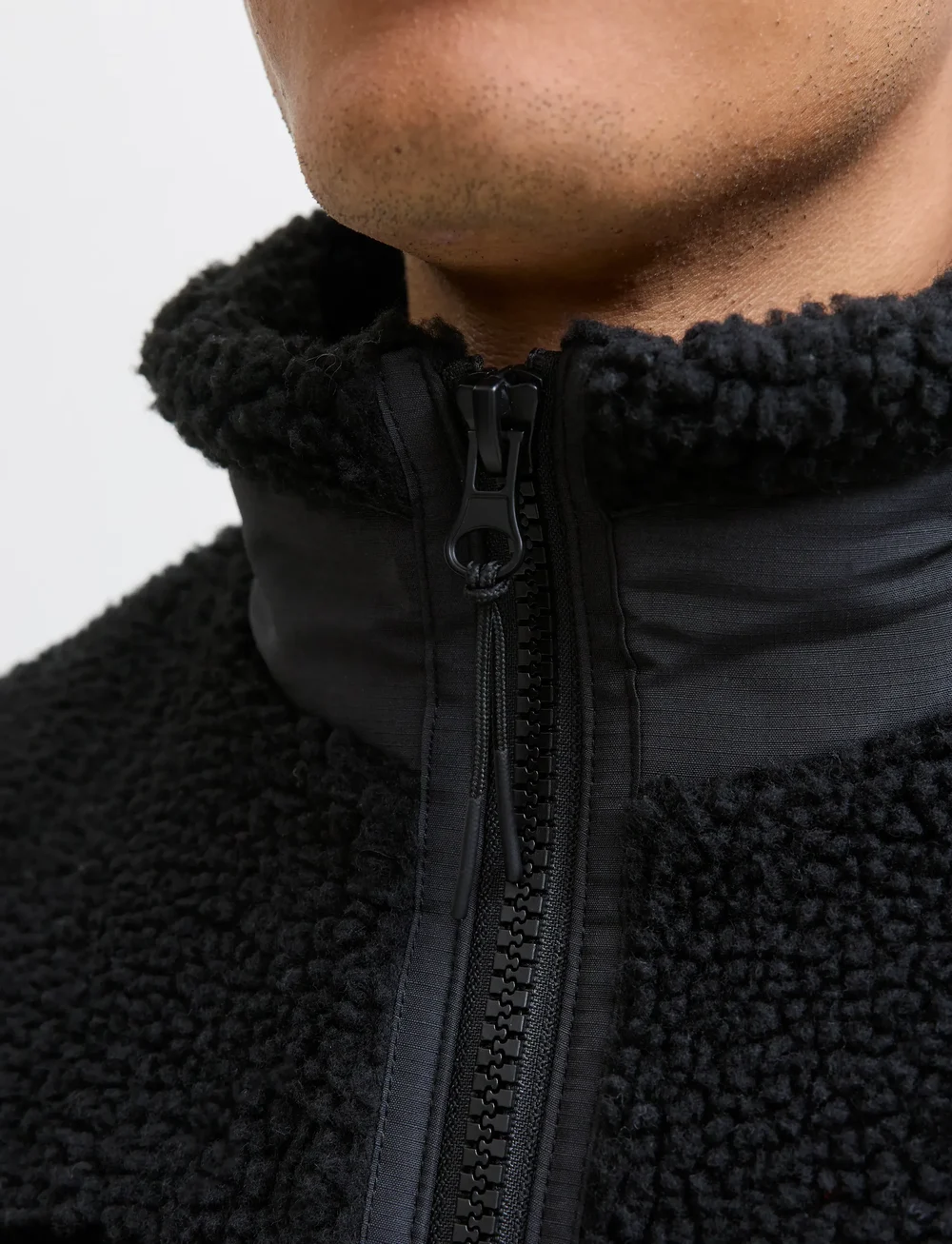 Jack & Jones - JJESOHO TEDDY JACKET NOOS - teddytröjor - black - 4
