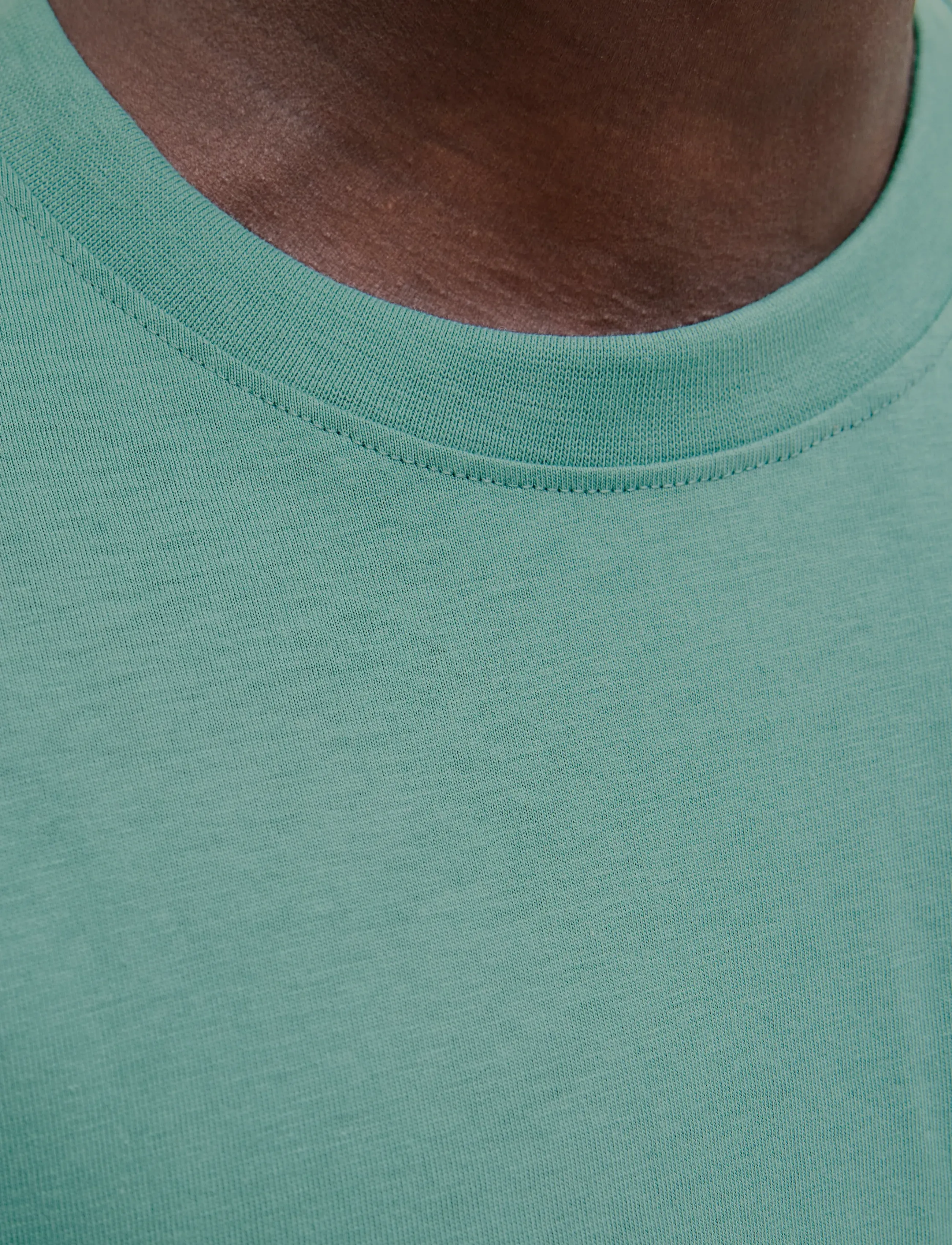 Jack & Jones - JJESOHO TEE SS CREW NECK NOOS - short-sleeved t-shirts - mineral blue - 4