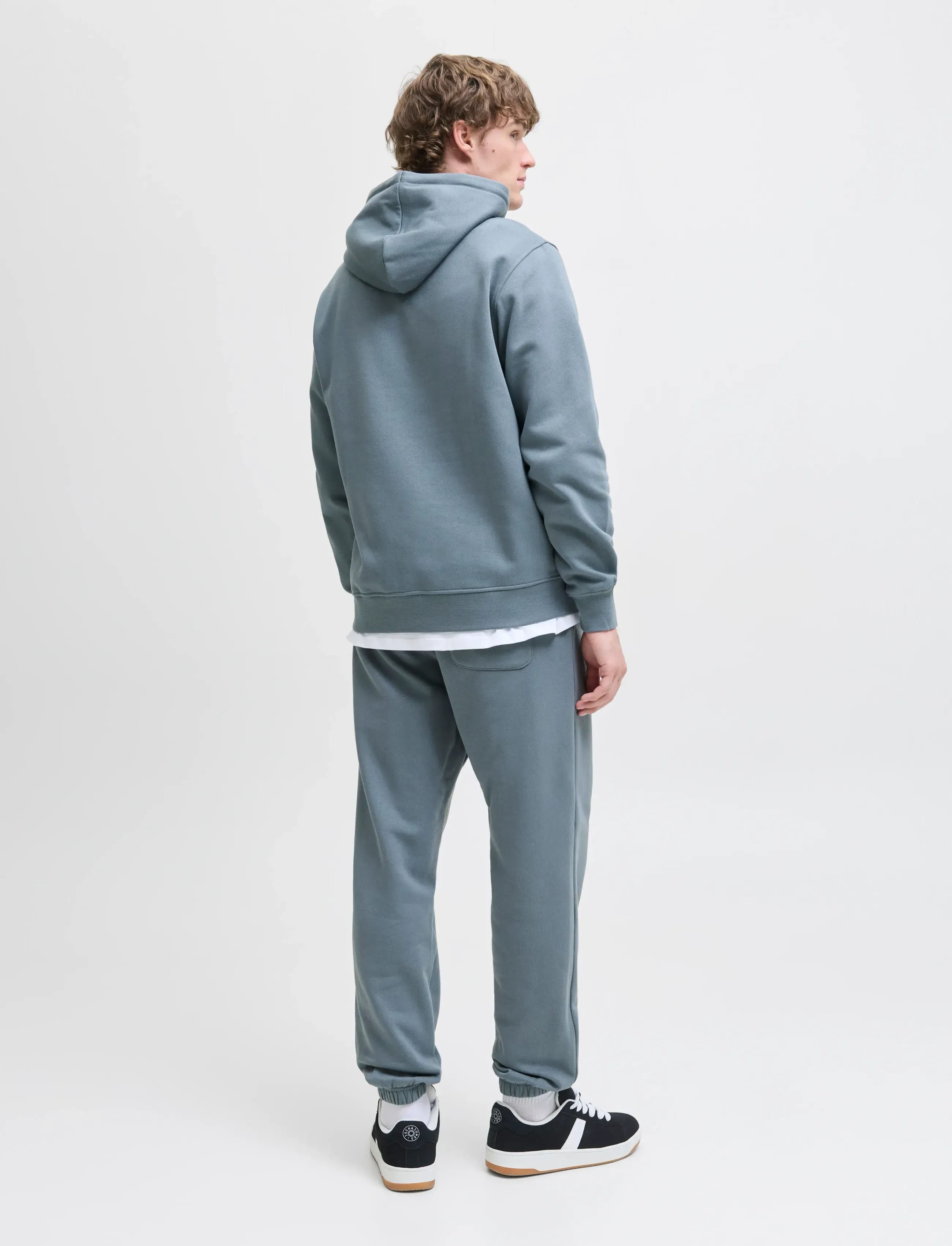 Jack & Jones - JJESOHO SWEAT HOOD NOOS - hættetrøjer - stormy weather - 2