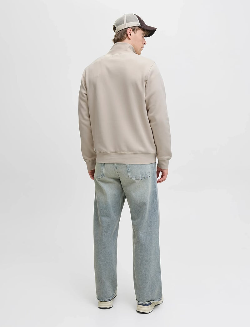 Jack & Jones - JJESOHO SWEAT QUARTER ZIP HN NOOS - kolleksjoner - moonbeam - 2