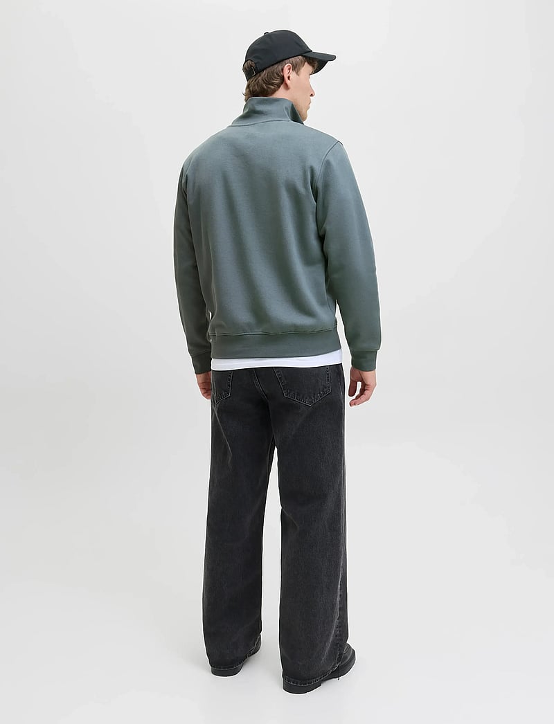 Jack & Jones - JJESOHO SWEAT QUARTER ZIP HN NOOS - kollektioner - stormy weather - 2