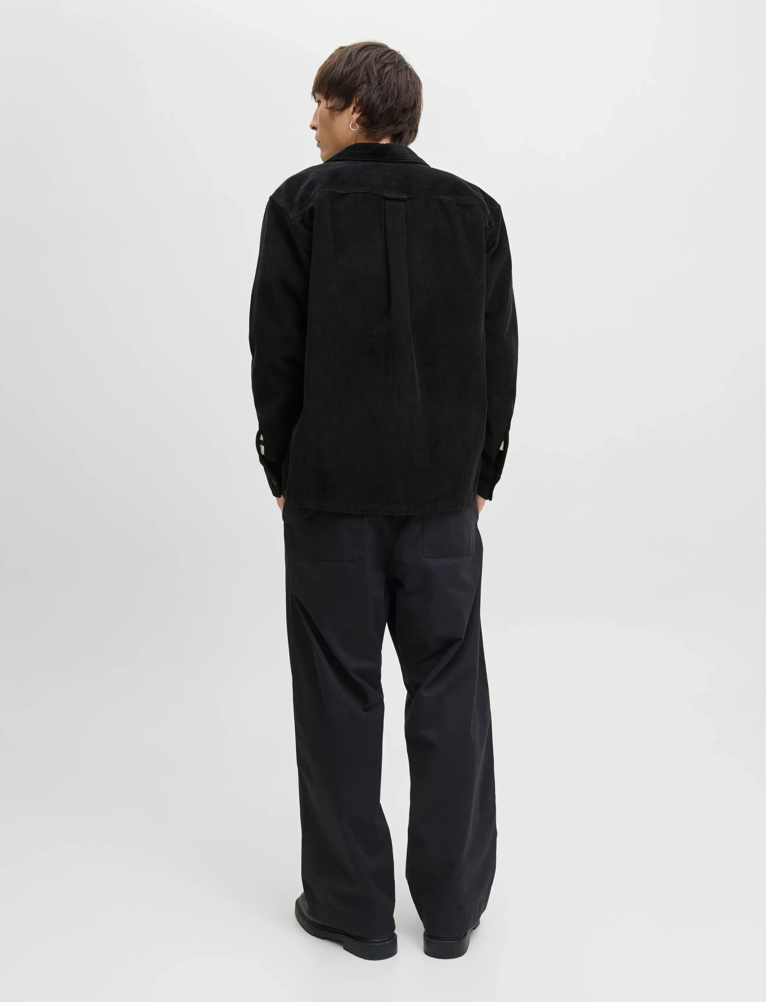 Jack & Jones - JJEPERFECT CORDUROY OVERSHIRT LS SN - collections - black - 2