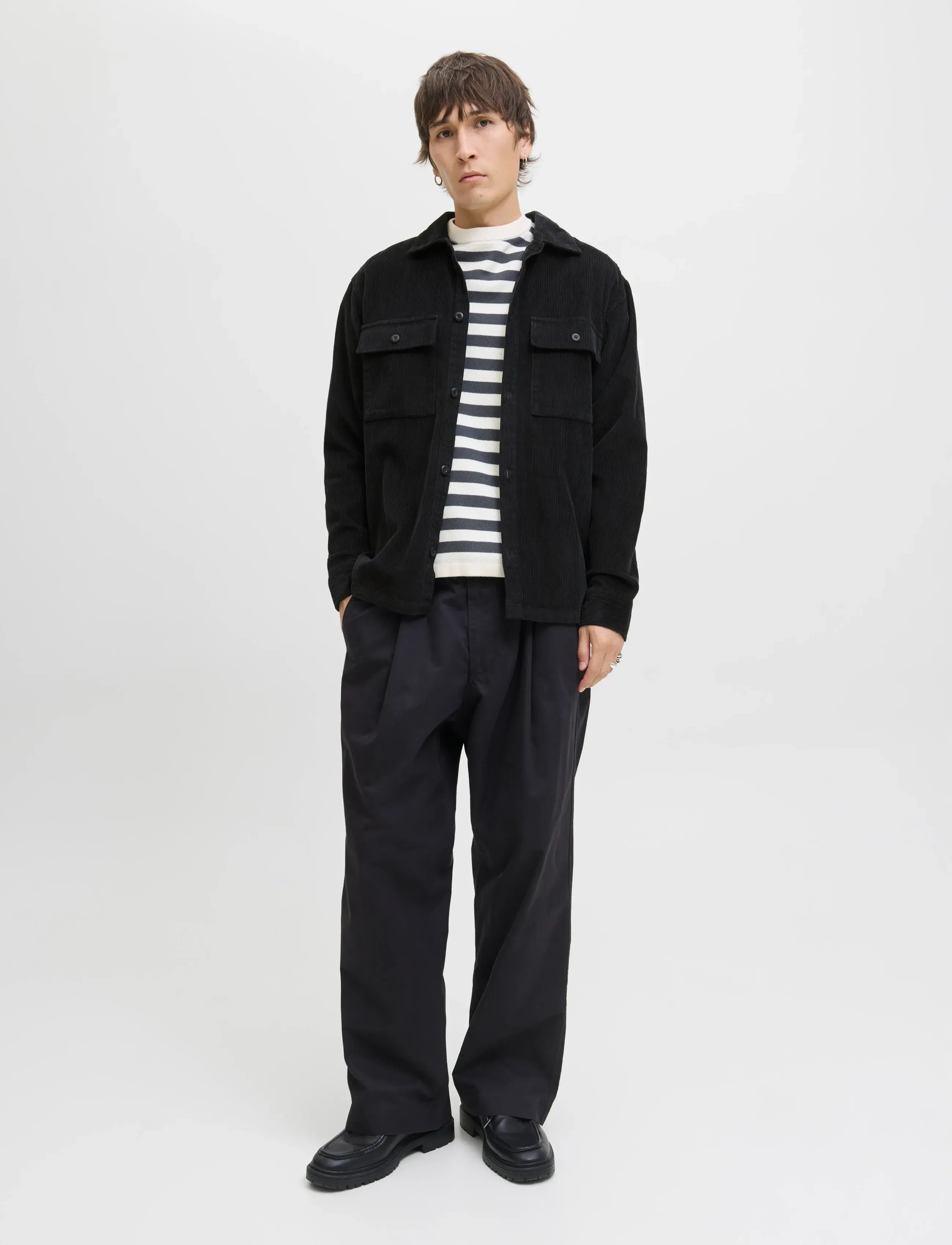Jack & Jones - JJEPERFECT CORDUROY OVERSHIRT LS SN - collections - black - 3