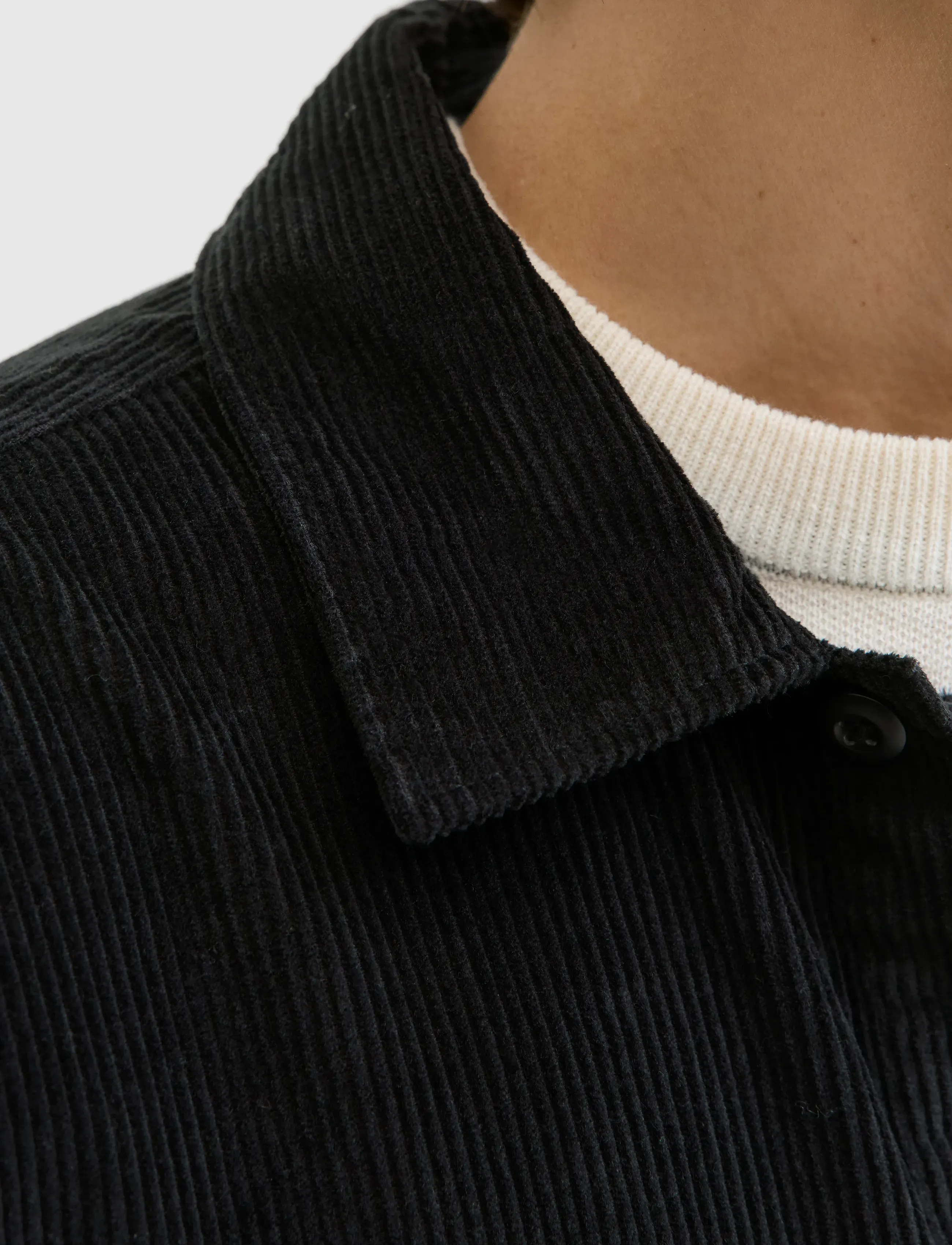 Jack & Jones - JJEPERFECT CORDUROY OVERSHIRT LS SN - collections - black - 4