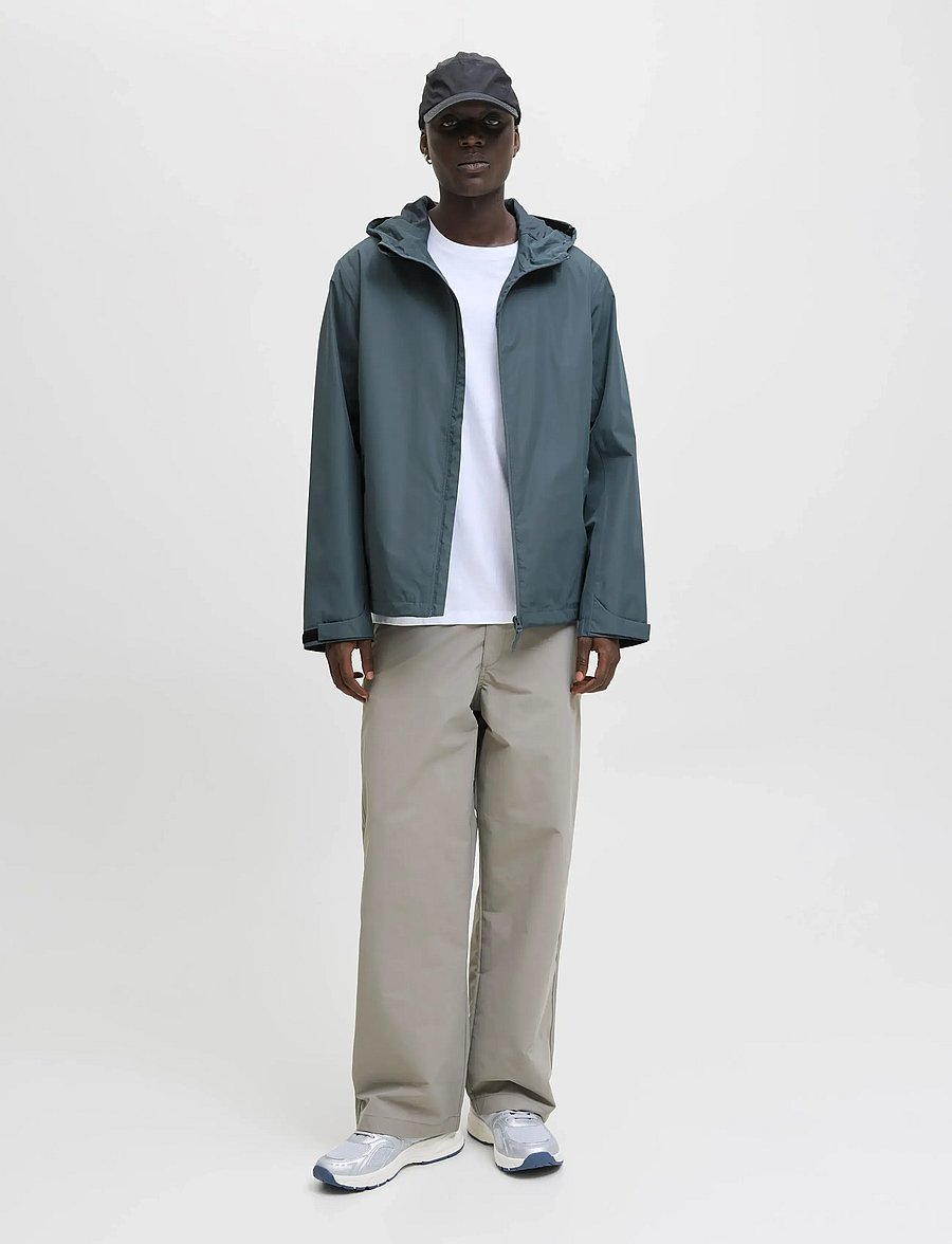 Jack & Jones - JJEFLYNN FUNCTIONAL JACKET NOOS - fall jackets - stormy weather - 5