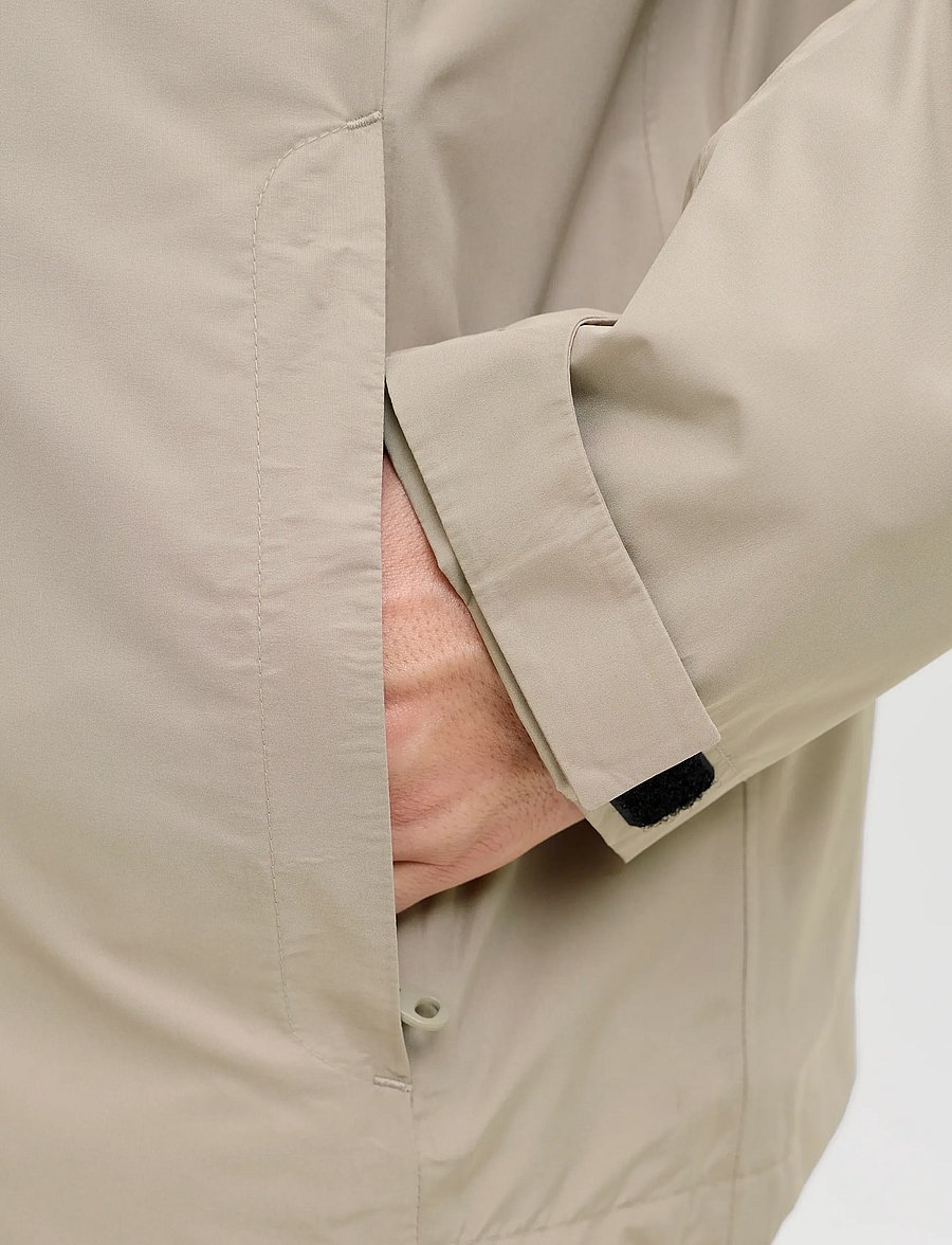 Jack & Jones - JJEFLYNN FUNCTIONAL JACKET NOOS - fall jackets - string - 4