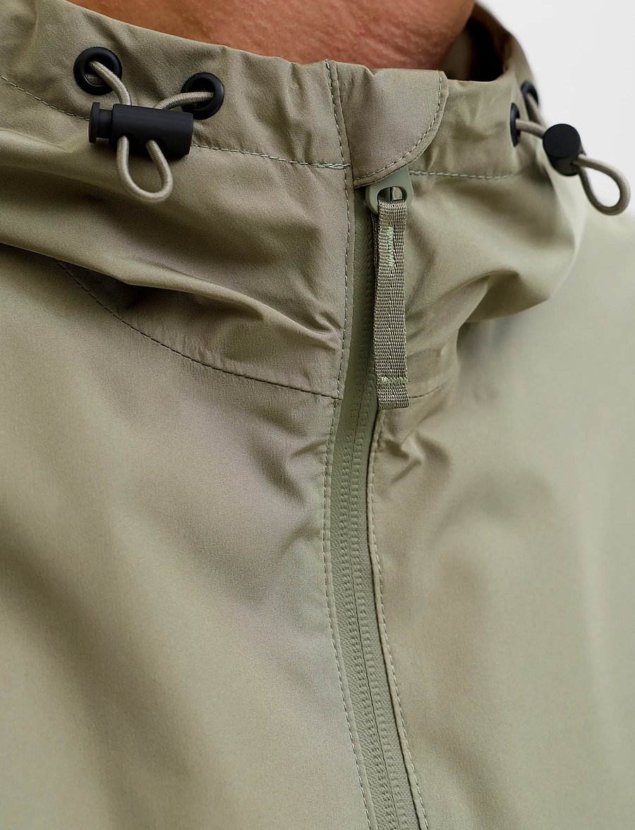 Jack & Jones - JJEFLYNN FUNCTIONAL JACKET NOOS - höstjackor - vetiver - 4