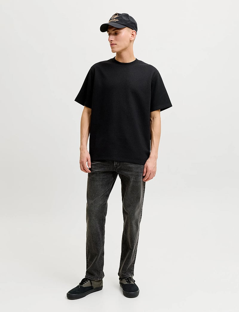 Jack & Jones - JJEAUSTIN TEE SS NOOS - lühikeste varrukatega t-särgid - black - 4
