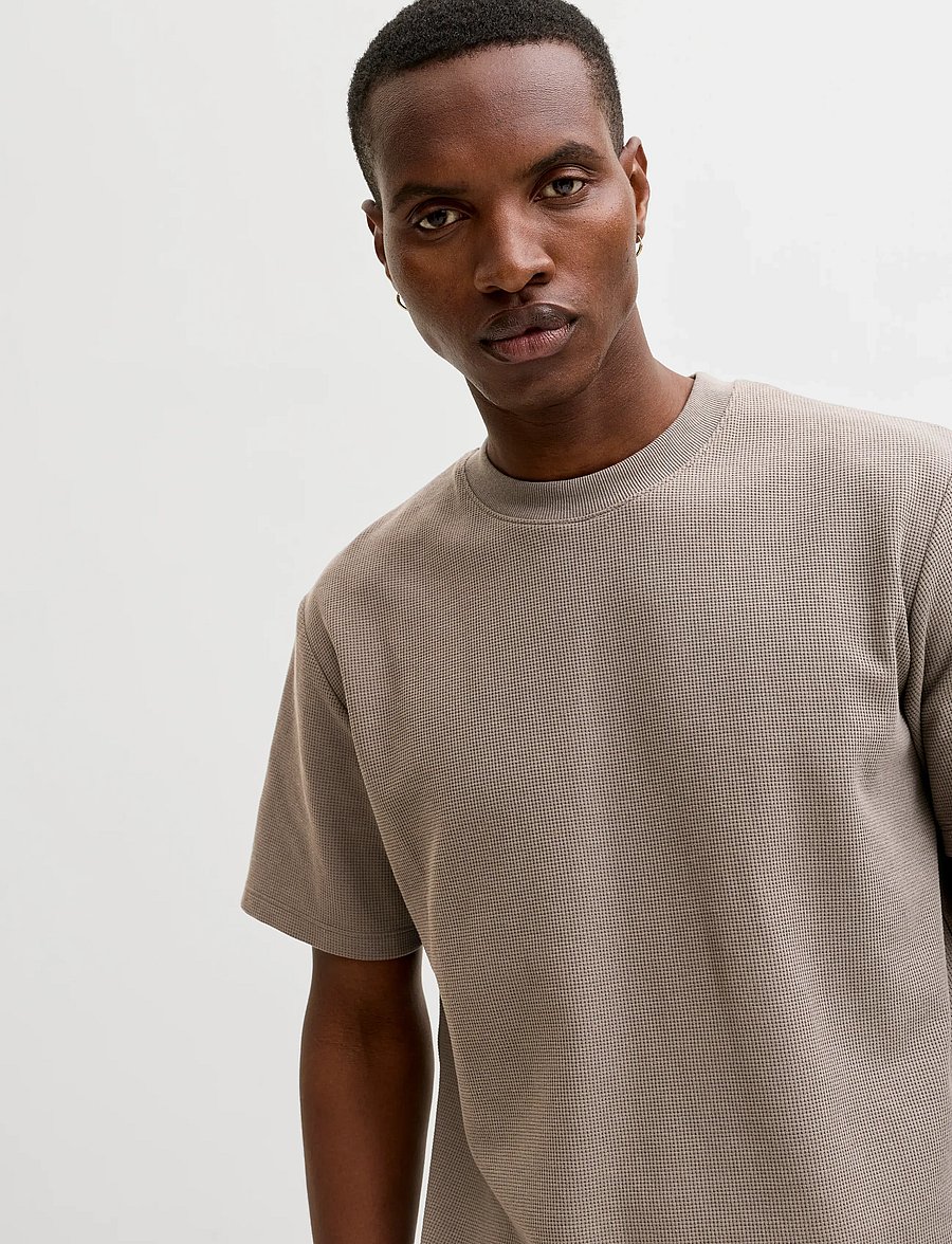 Jack & Jones - JJEAUSTIN TEE SS NOOS - kortærmede t-shirts - falcon - 5