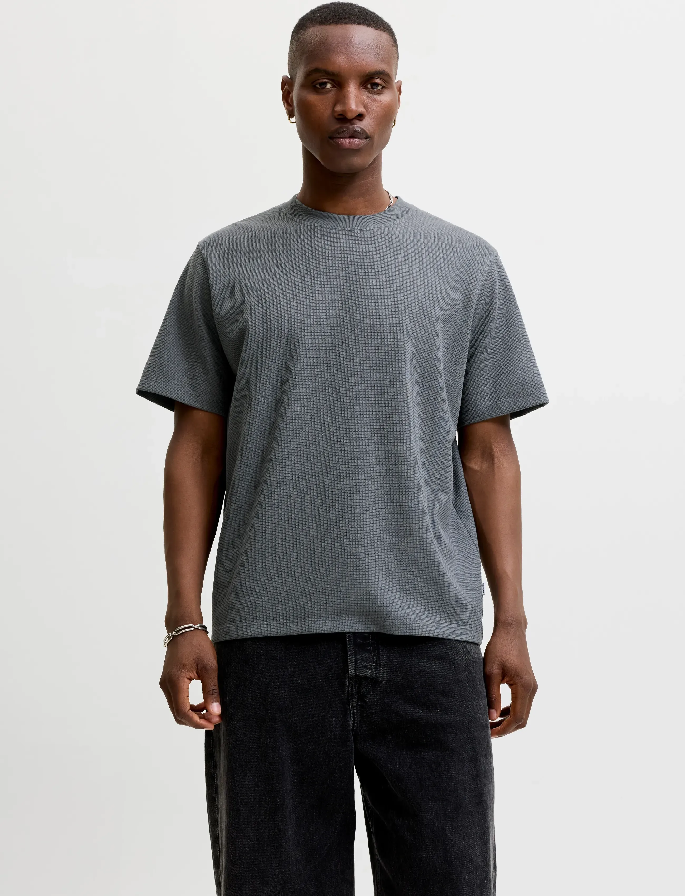 Jack & Jones JJEAUSTIN TEE SS NOOS - T-krekli ar īsām piedurknēm - TURBULENCE / grey