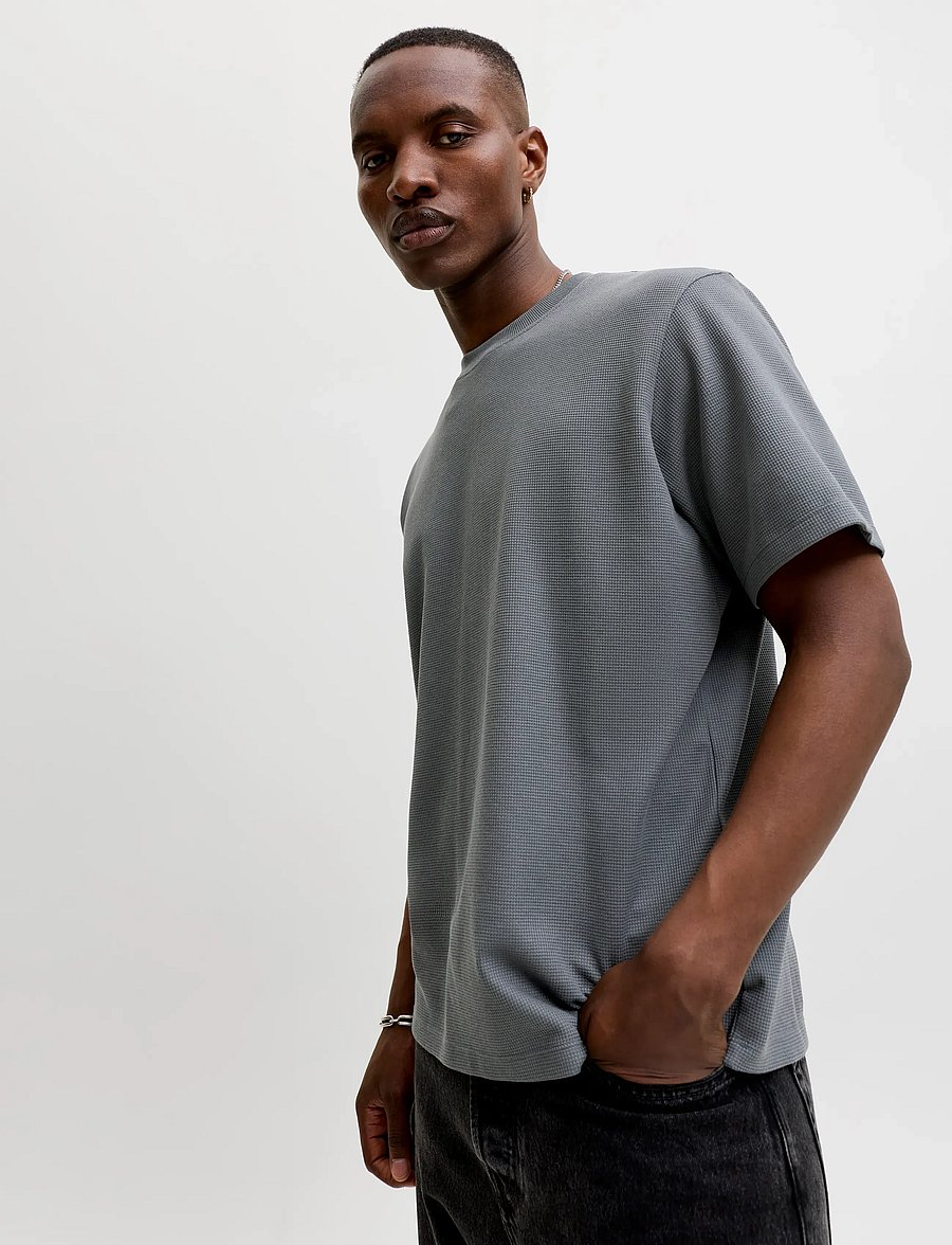 Jack & Jones - JJEAUSTIN TEE SS NOOS - kurzärmelige t-shirts - turbulence - 5
