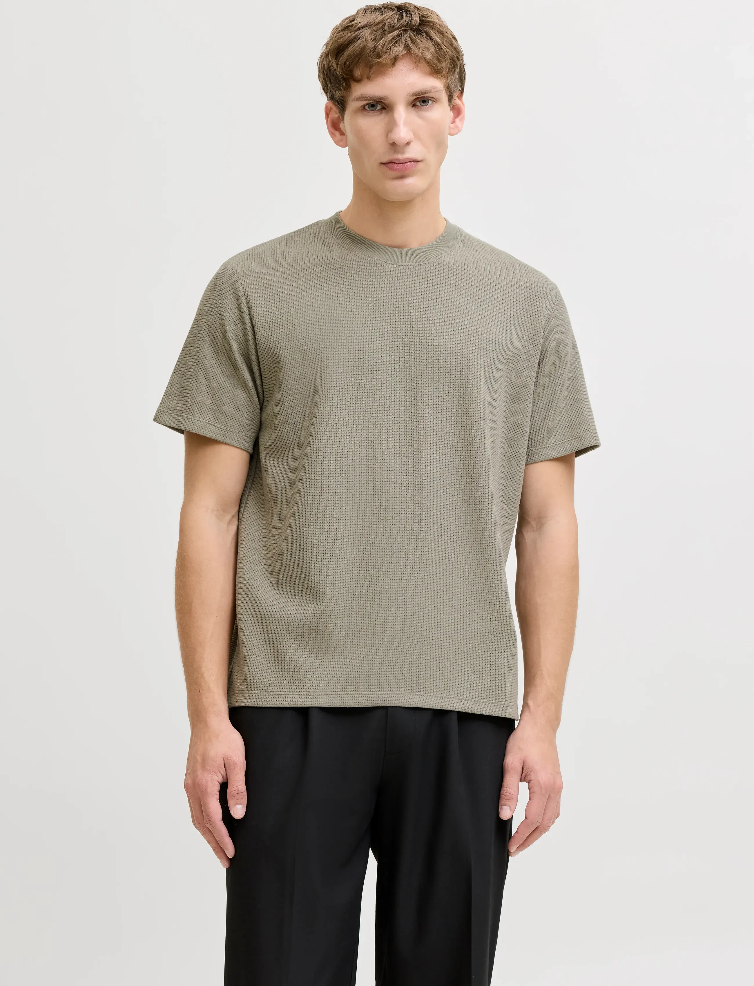 Jack & Jones JJEAUSTIN TEE SS NOOS - T-Shirts - VETIVER / khaki/green