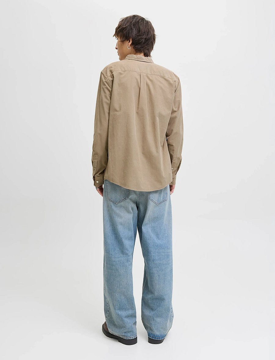 Jack & Jones - JJECLASSIC CORD SHIRT L/S SN - velvetiniai marškiniai - crockery - 2