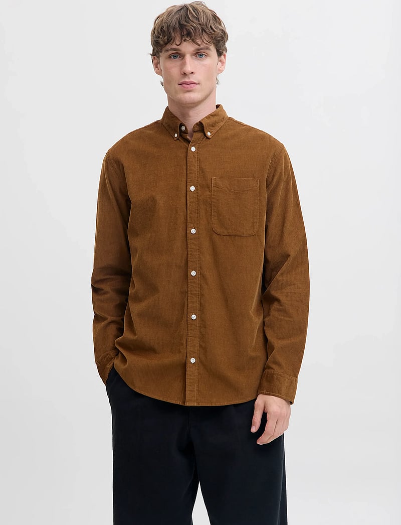 Jack & Jones - JJECLASSIC CORD SHIRT L/S SN - velvet särgid - monks robe - 4