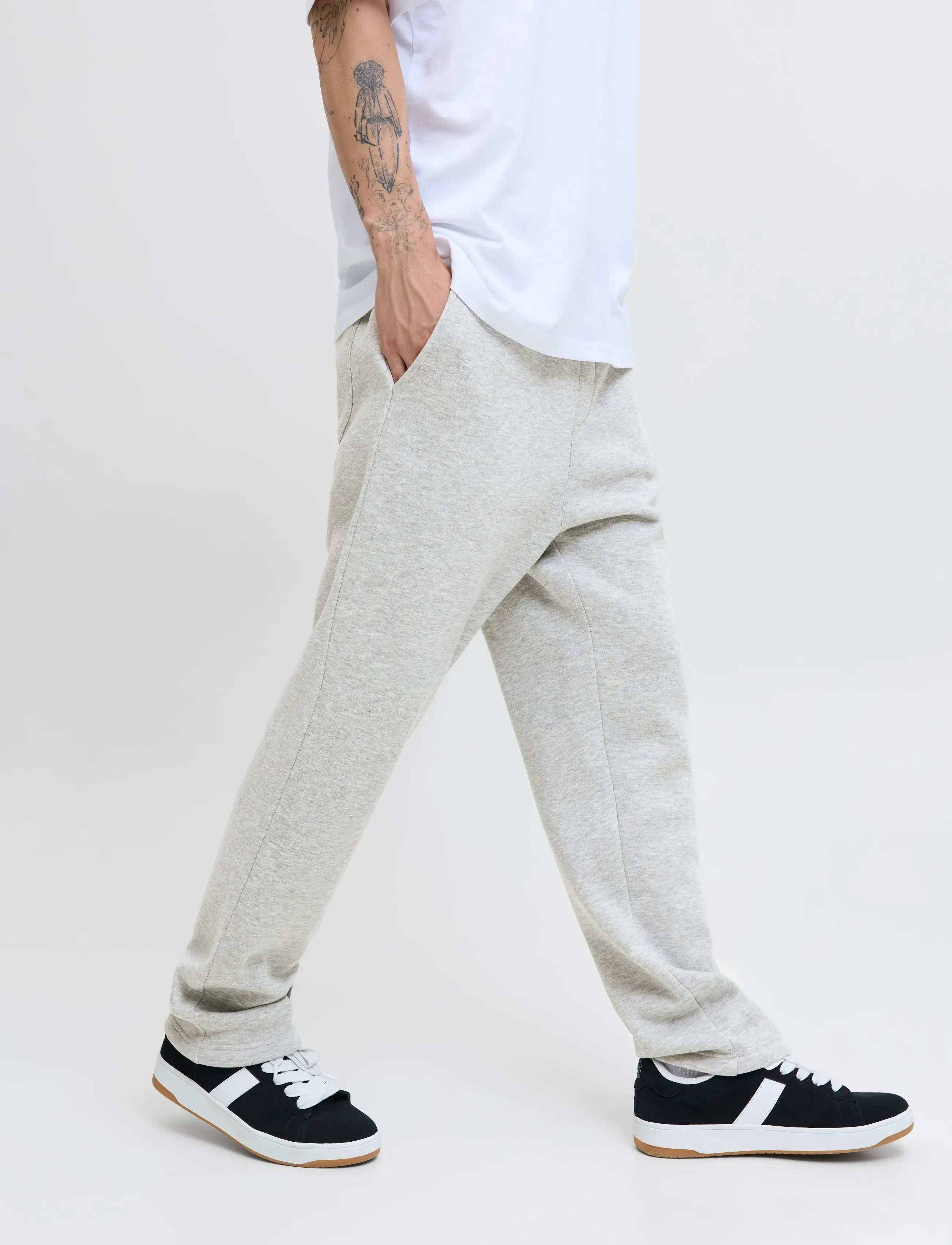 Jack & Jones - JPSTKANE BRADLEY UNCUFFED SWT PANTS NOOS - kollektsioonid - light grey melange - 5
