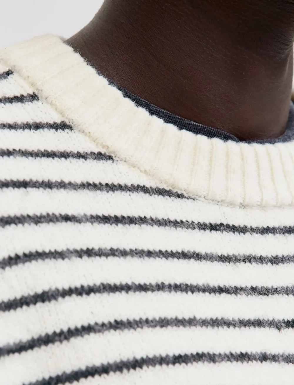 Jack & Jones - JJSOHO OLLIE STRIPE KNIT CREW NECK - rundhals - antique white - 5