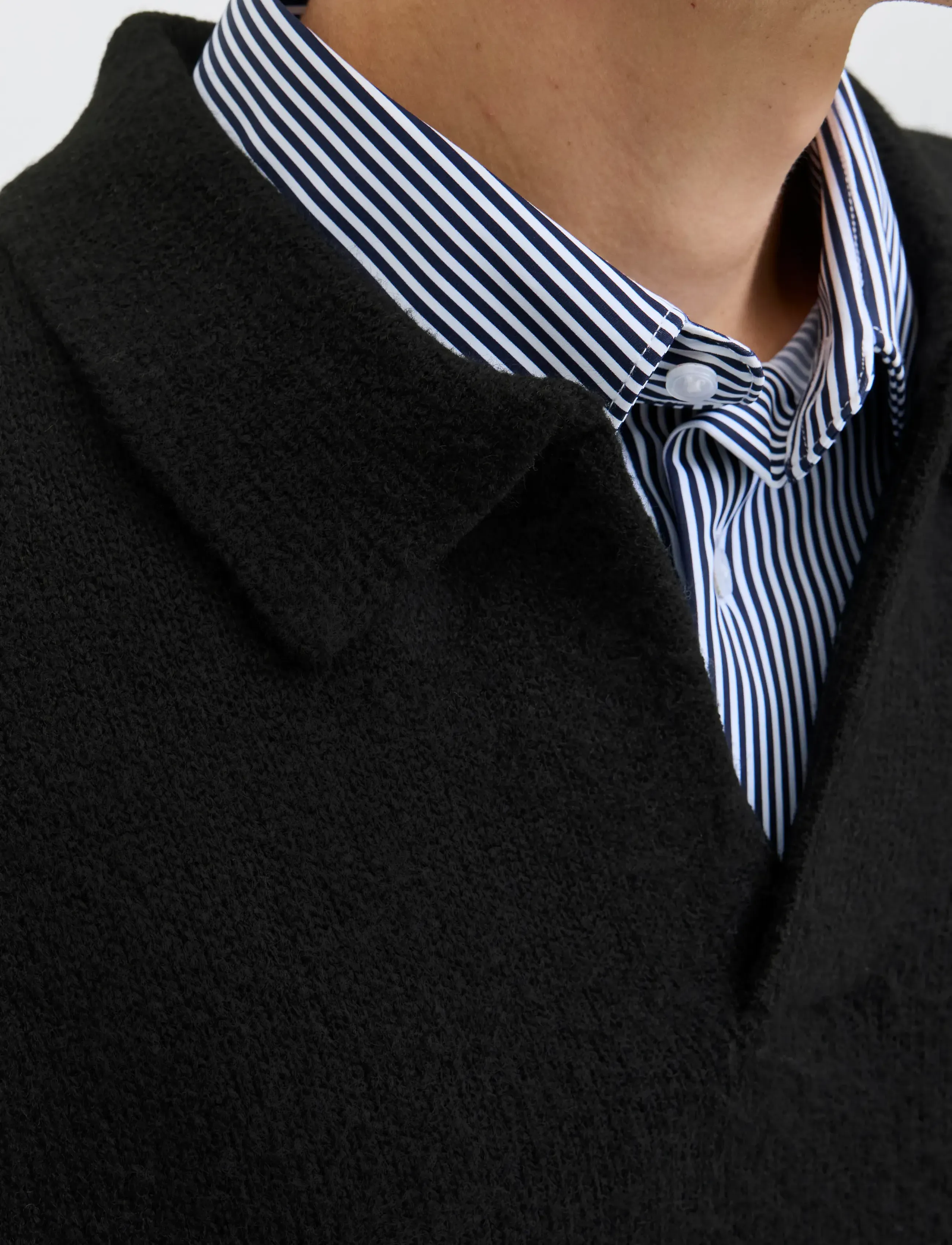 Jack & Jones - JJSOHO OLLIE KNIT SPLIT NECK LN - langärmelige gestrickte polohemden - black - 4