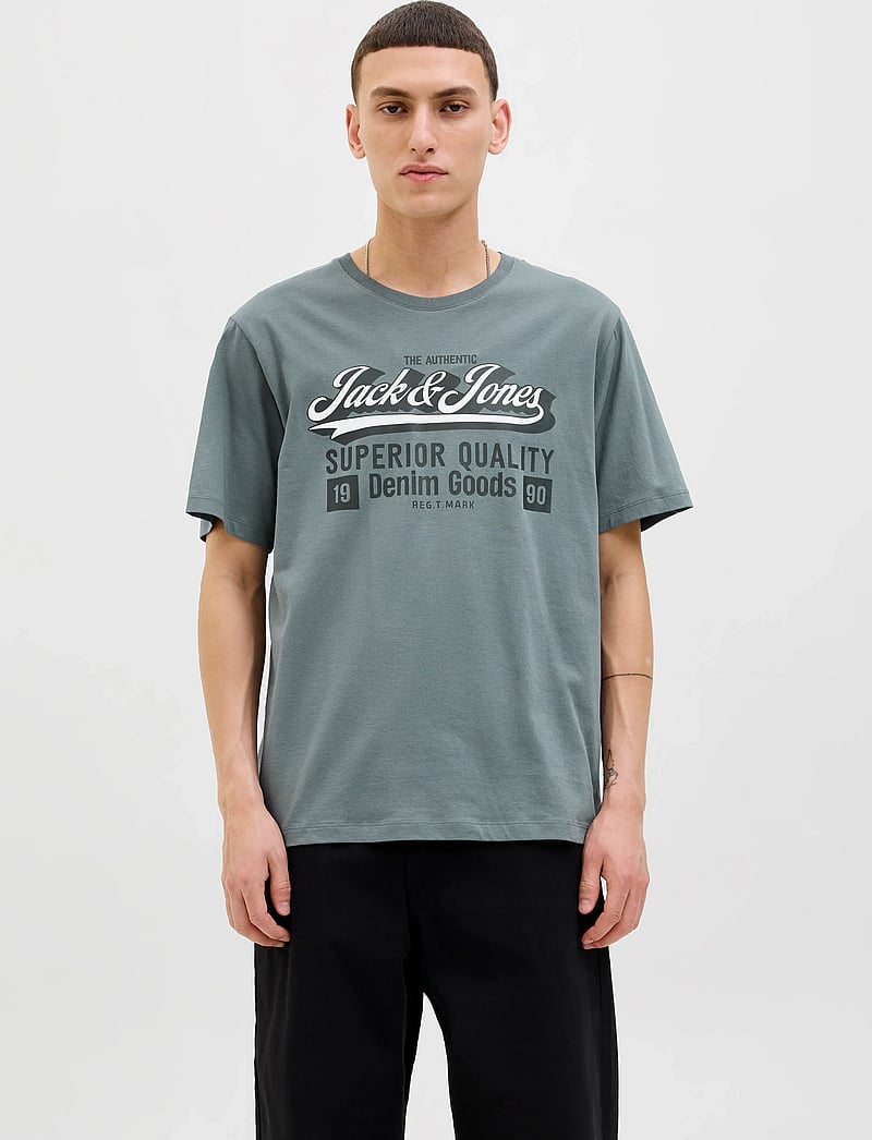 Jack & Jones - JJELOGO TEE SS O-NECK 2 COL AW25 SN - kurzärmelig - stormy weather - 0