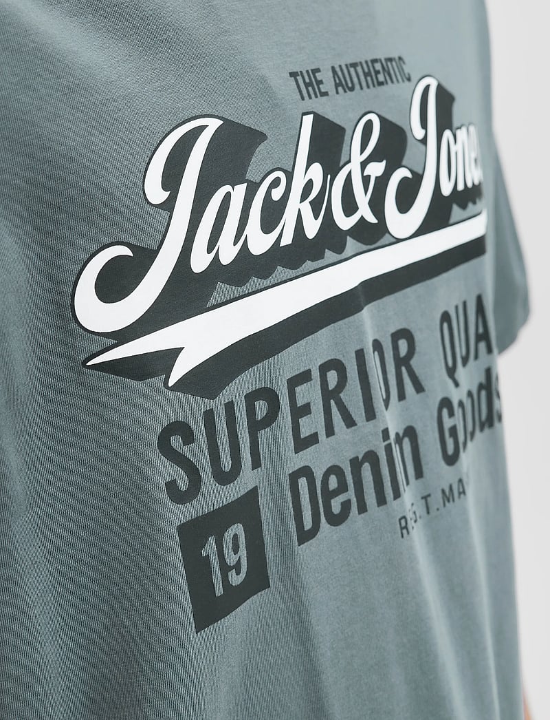 Jack & Jones - JJELOGO TEE SS O-NECK 2 COL AW25 SN - kurzärmelig - stormy weather - 3