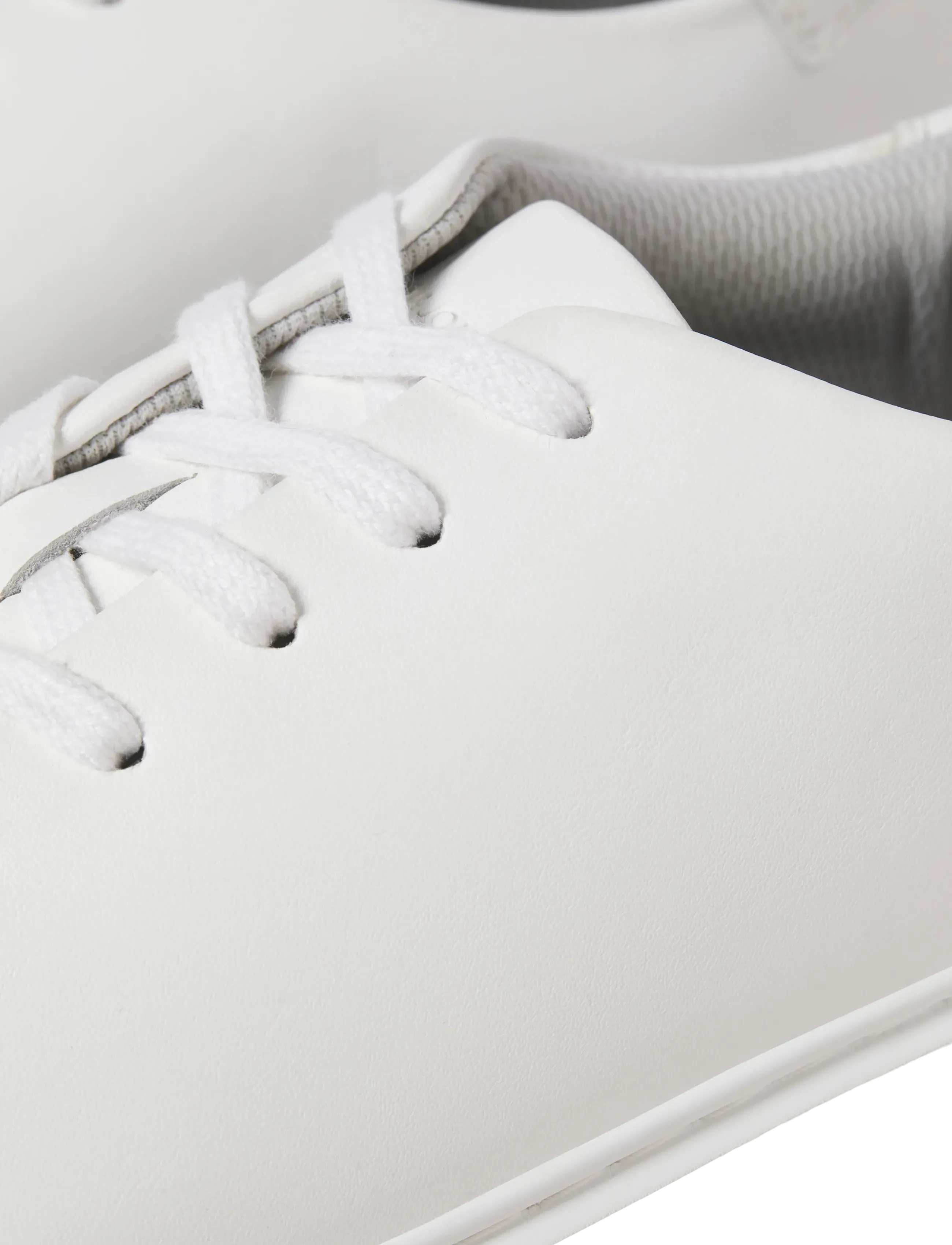 Jack & Jones - JFWSTOCKHOLM LEATHER SNEAKER NOOS - madala säärega tossud - bright white - 5