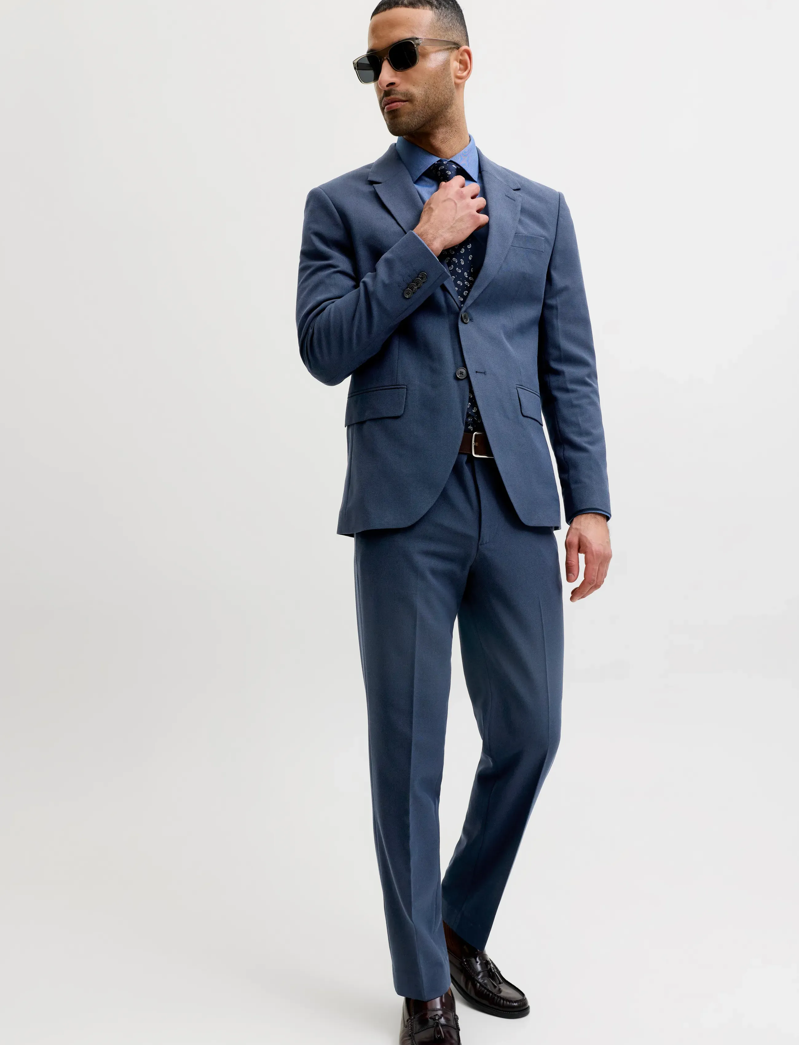 Jack & Jones - JPRBLAMARTIN TROUSER CO01 SN - suit trousers - black iris - 5