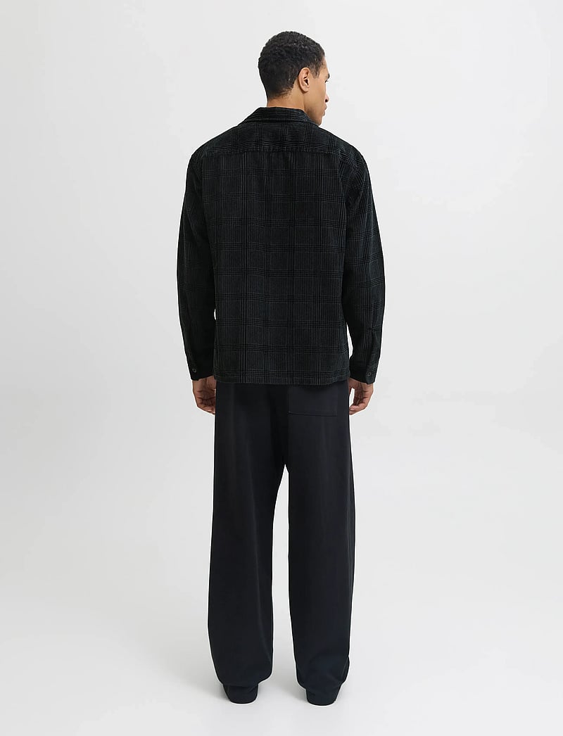 Jack & Jones - JPRBLUWILL CORDUROY L/S OVERSHIRT SN - cordhemden - volcanic ash - 2