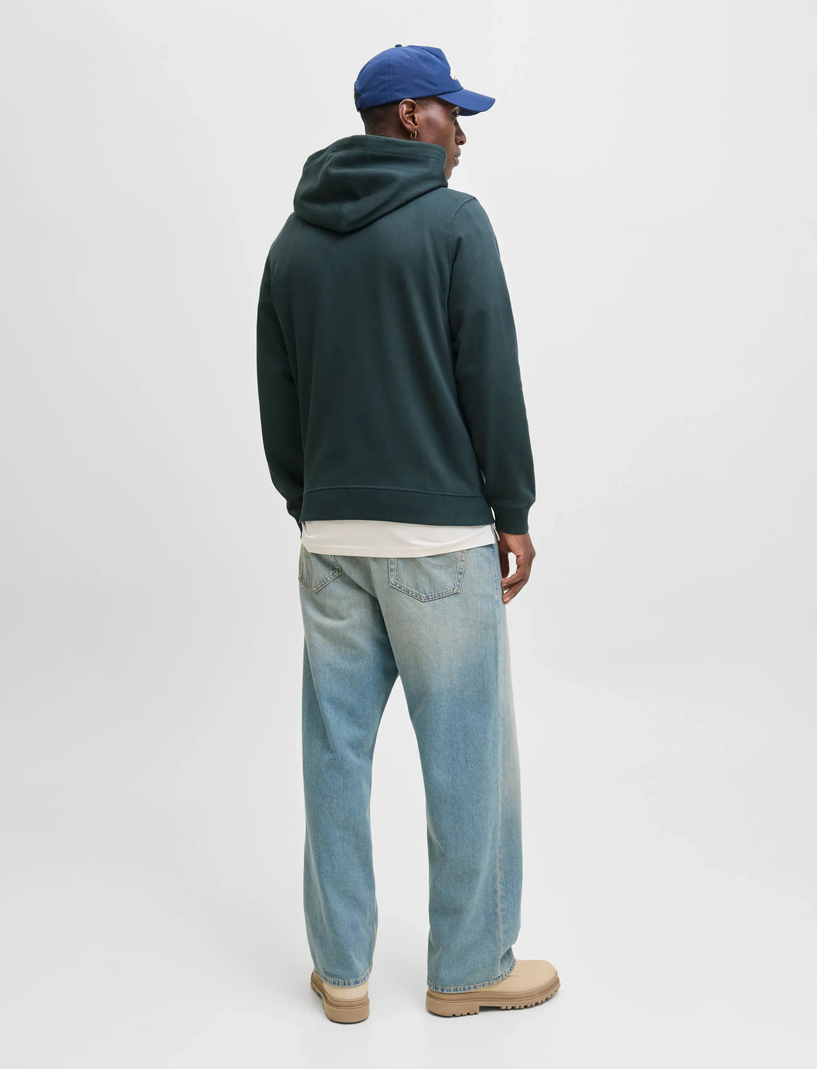 Jack & Jones - JORNORREBRO EMB SWEAT HOOD NOOS - hættetrøjer - forest river - 2