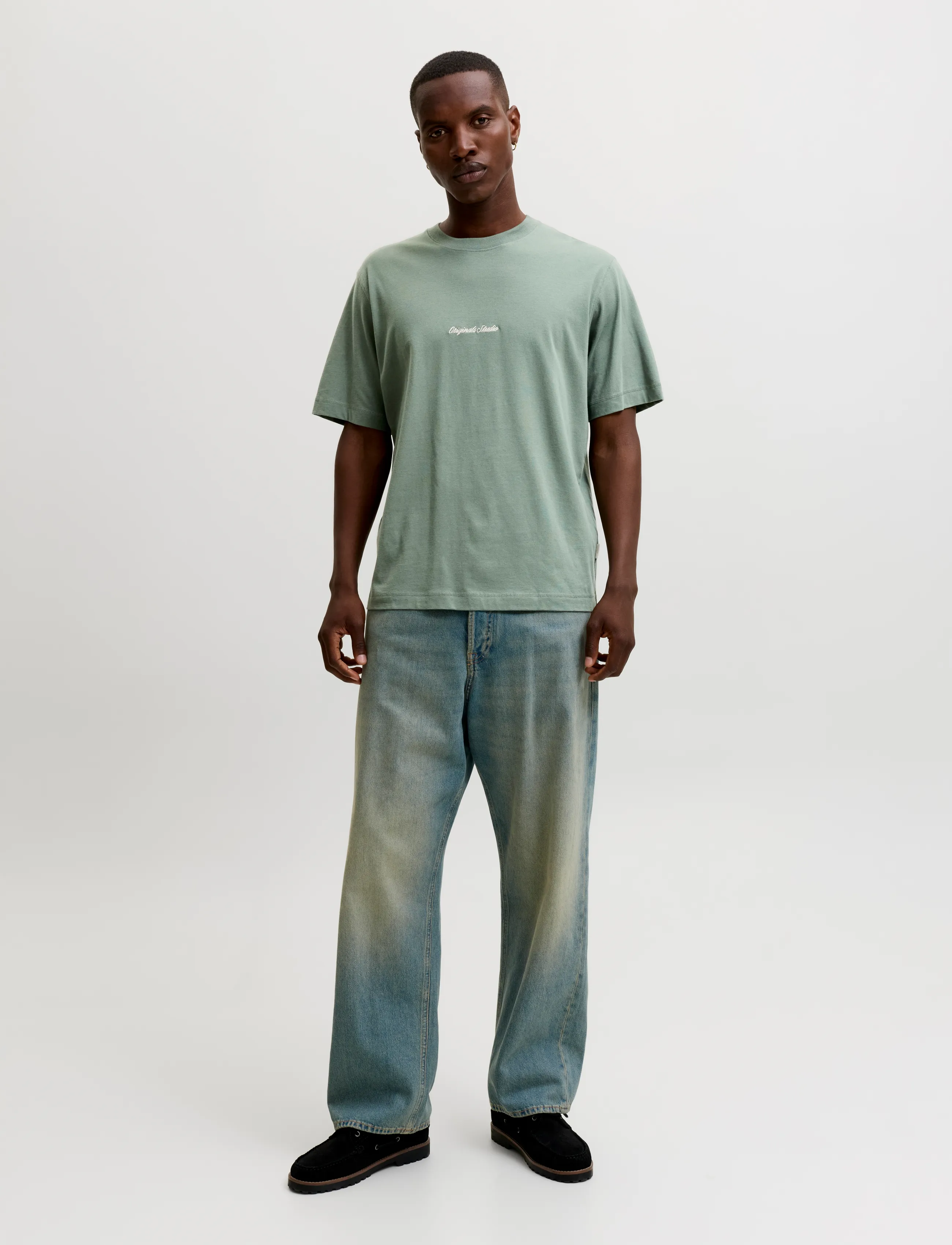 Jack & Jones - JORNORREBRO EMB TEE SS CREW NECK NOOS - lühikeste varrukatega t-särgid - laurel wreath - 4