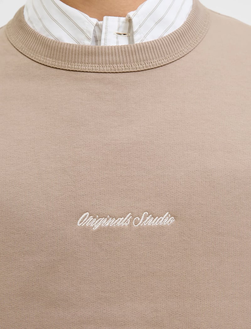 Jack & Jones - JORNORREBRO EMB SWEAT CREW NOOS - kollektsioonid - mocha meringue - 5