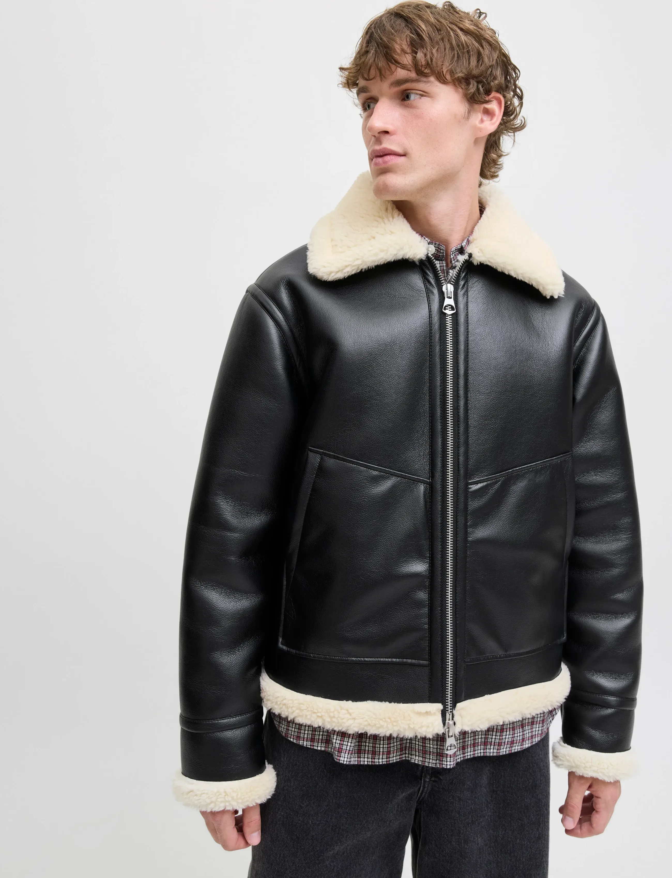 Jack & Jones - JORLIVERPOOL AVIATOR JACKET SN - forårsjakker - black - 4