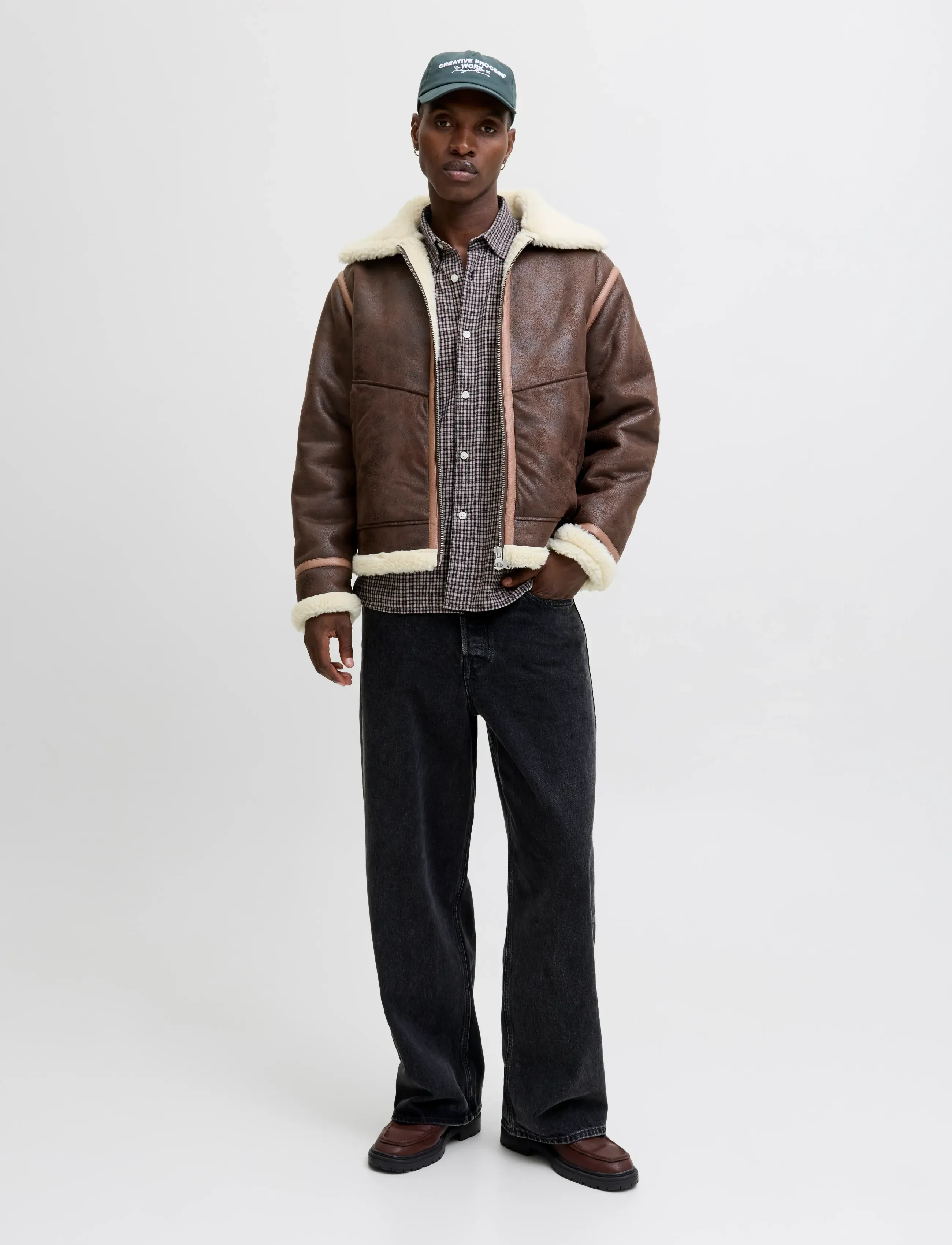 Jack & Jones - JORLIVERPOOL AVIATOR JACKET SN - frühlingsjacken - chocolate torte - 4