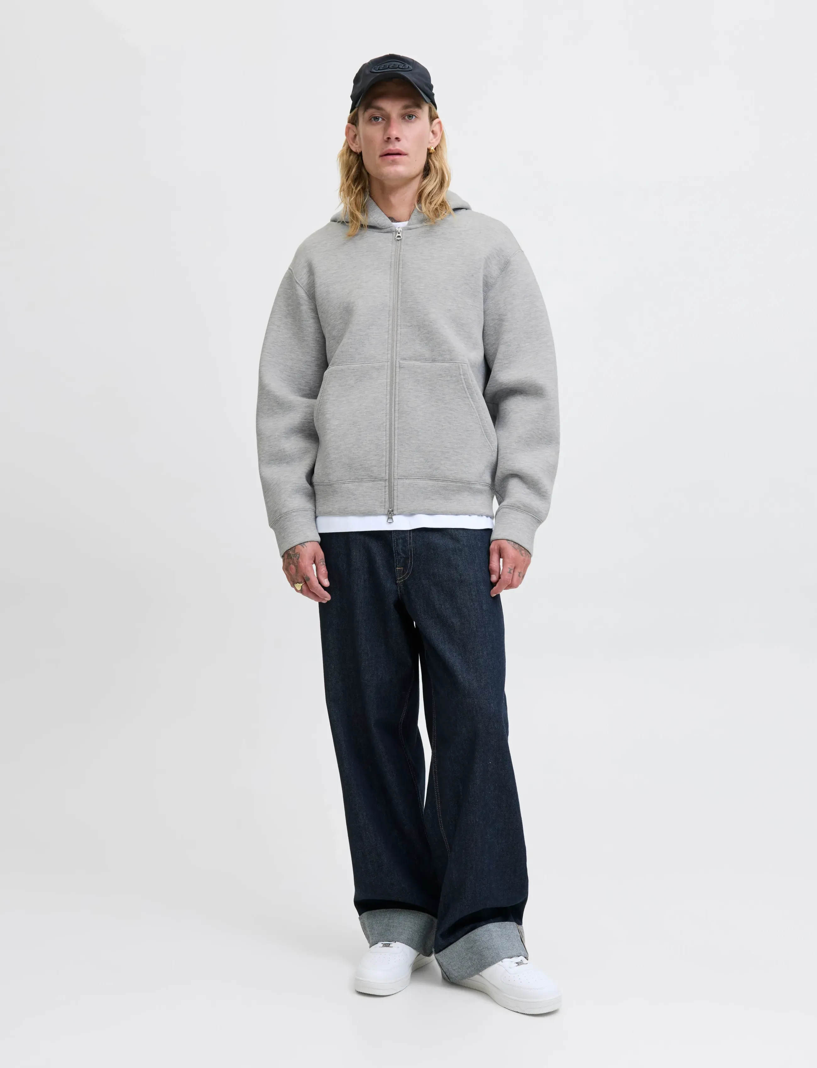 Jack & Jones - JCOCOVER SCUBA SWEAT ZIP HOOD SN - hættetrøjer - light grey melange - 3