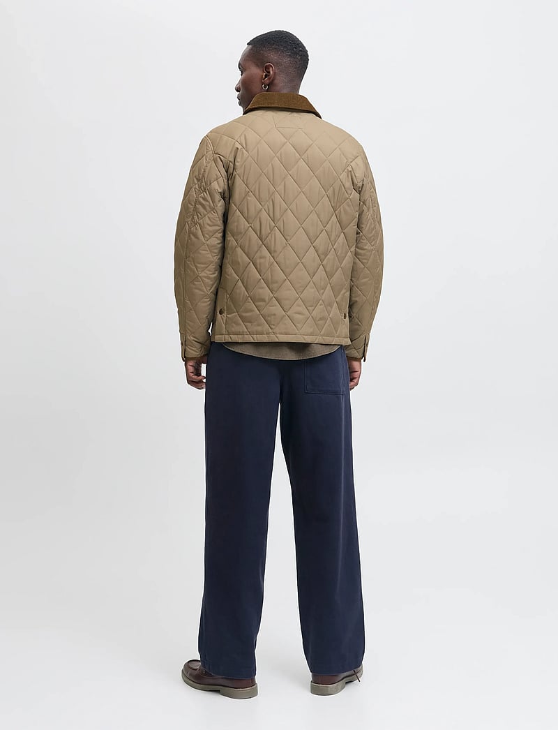 Jack & Jones - JPRBLUBRYAN QUILTED JACKET - efterårsjakker - brindle - 2