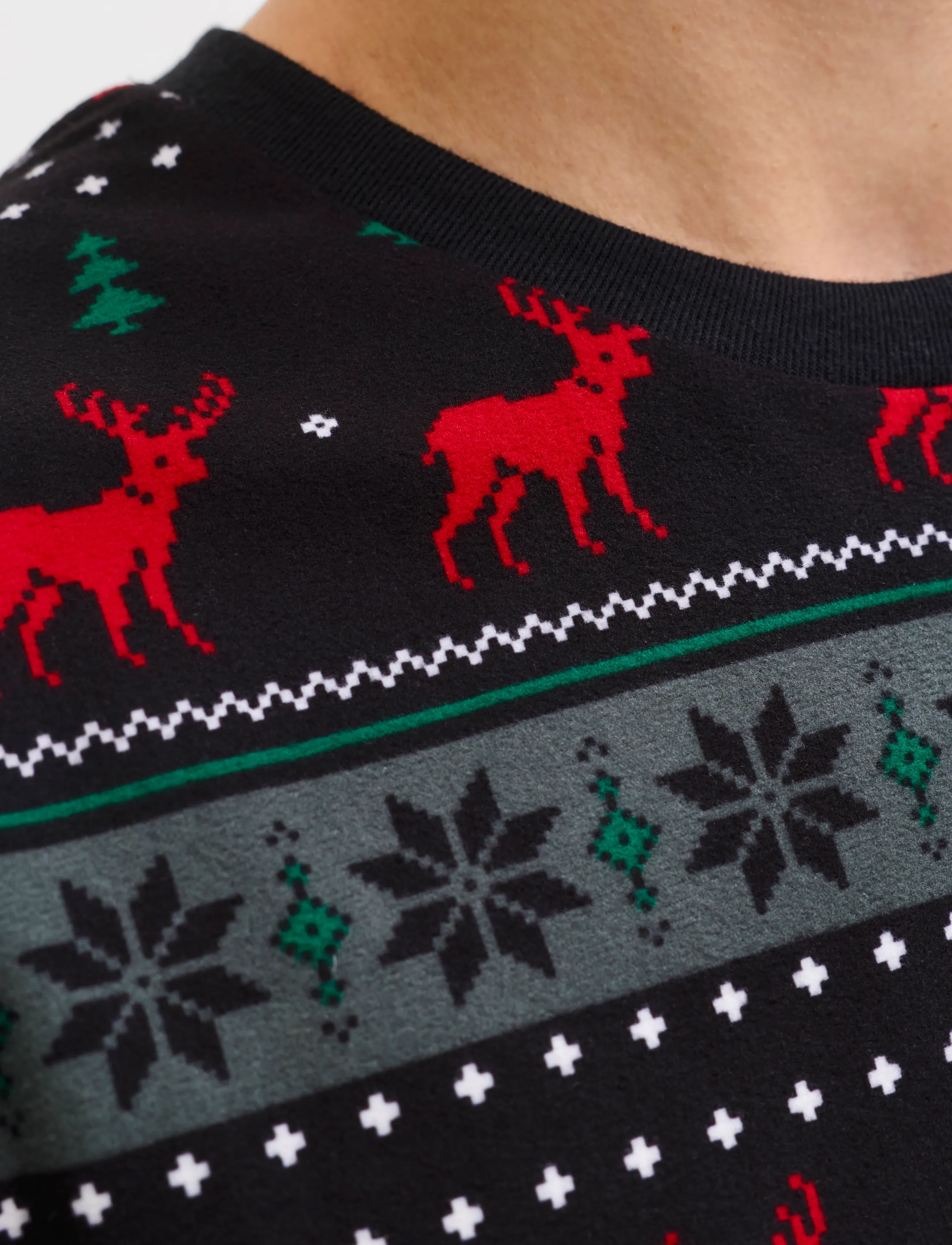 Jack & Jones JACTRISTAN PRINTED LOUNGE SET W - Streetstyle - BLACK / multi