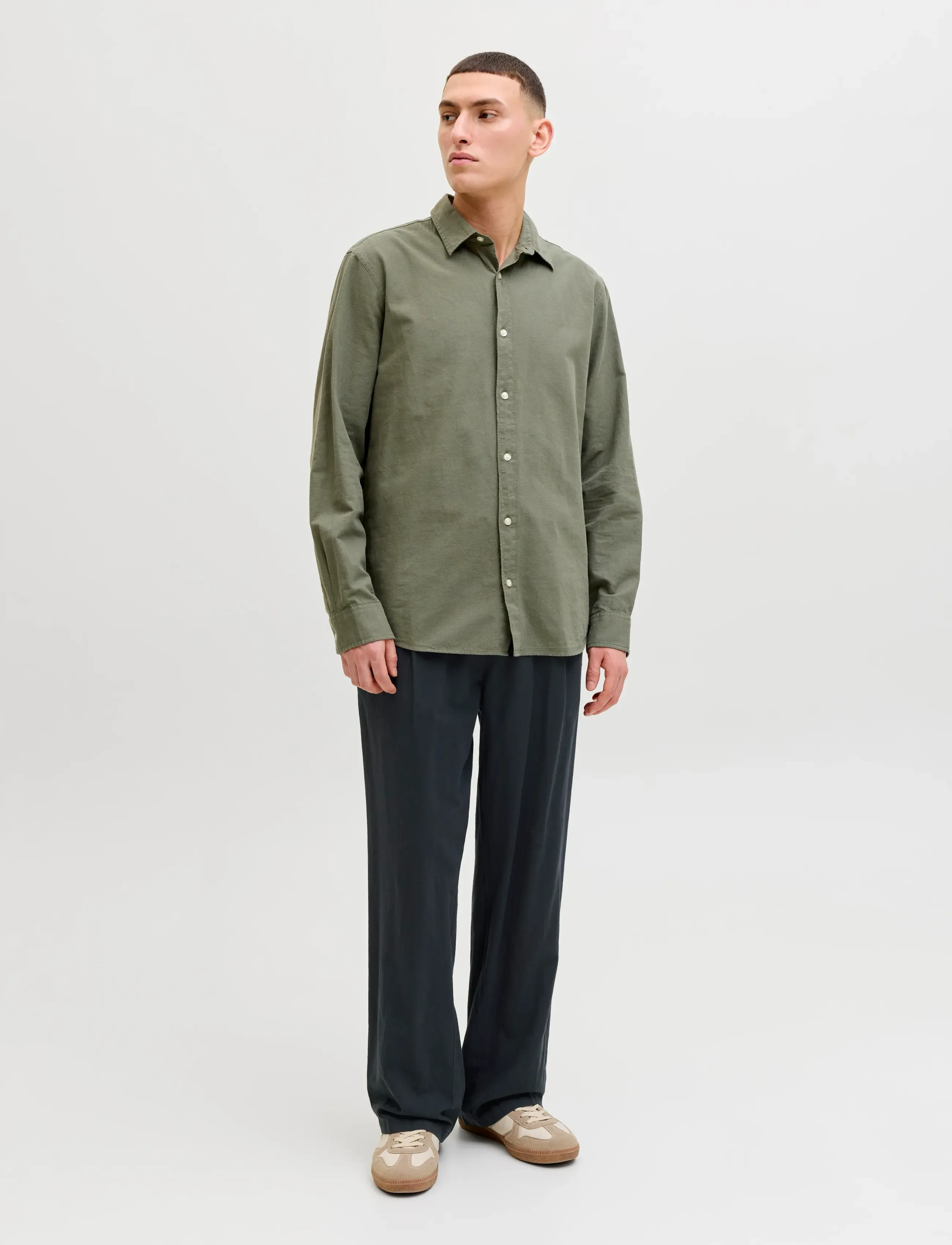 Jack & Jones - JPSTBILL DIEGO SUMMER PANTS STYD SS25 - linased ülikonnapüksid - black - 4