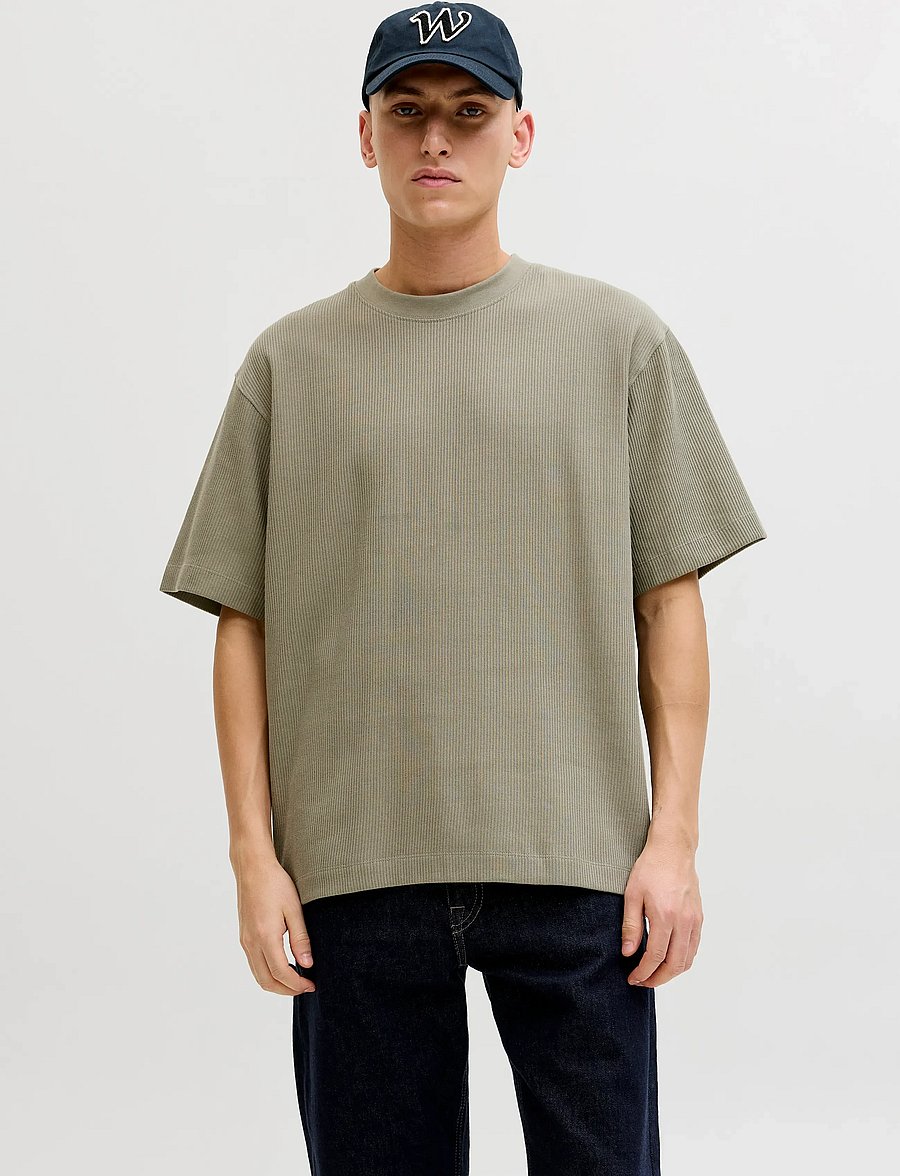Jack & Jones - JJEHARRISON STRUCTURE TEE SS O-NECK SN - kurzärmelige t-shirts - vetiver - 0