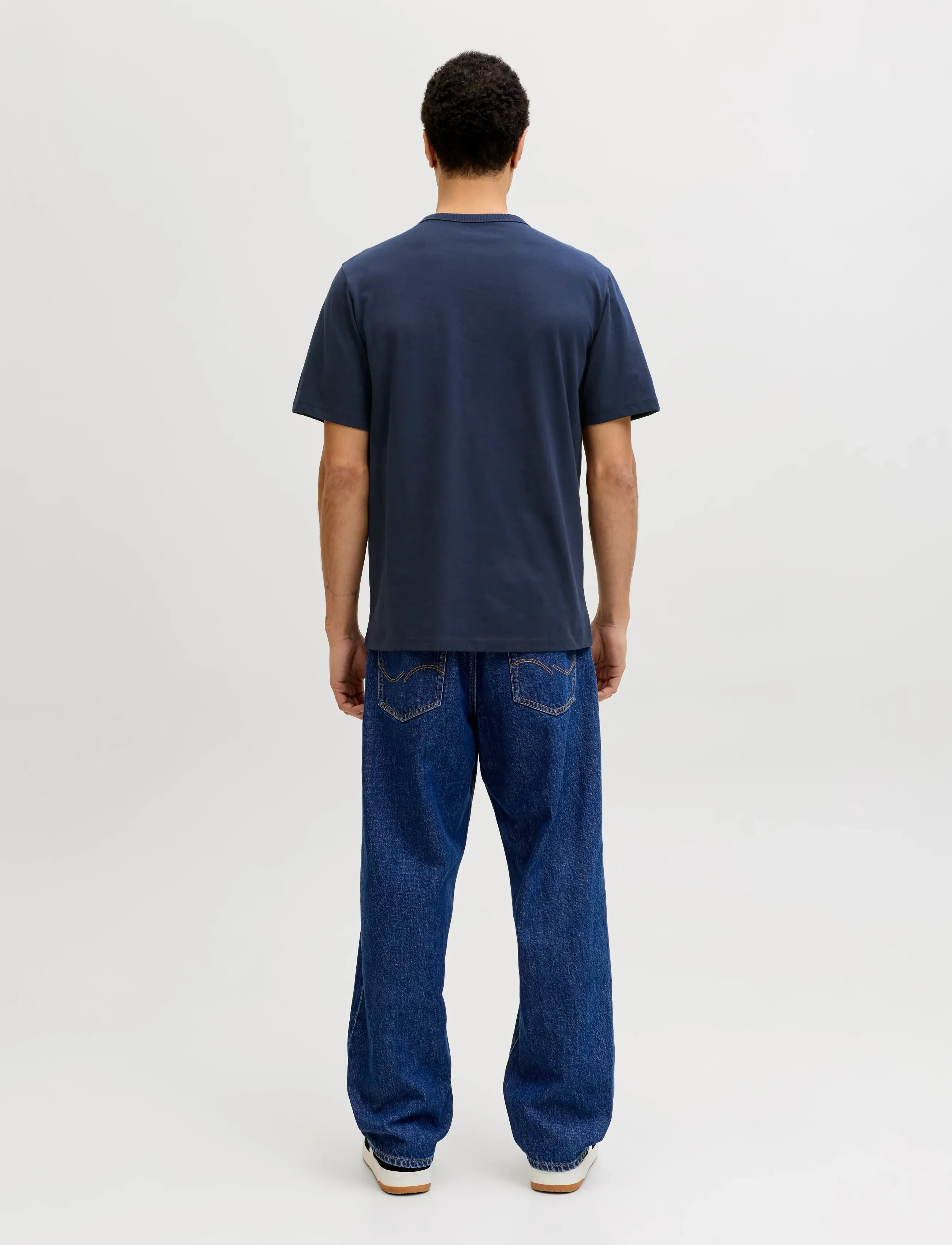 Jack & Jones - JJCOLLEGE LOGO TEE SS CREW NECK - short-sleeved t-shirts - navy blazer - 3