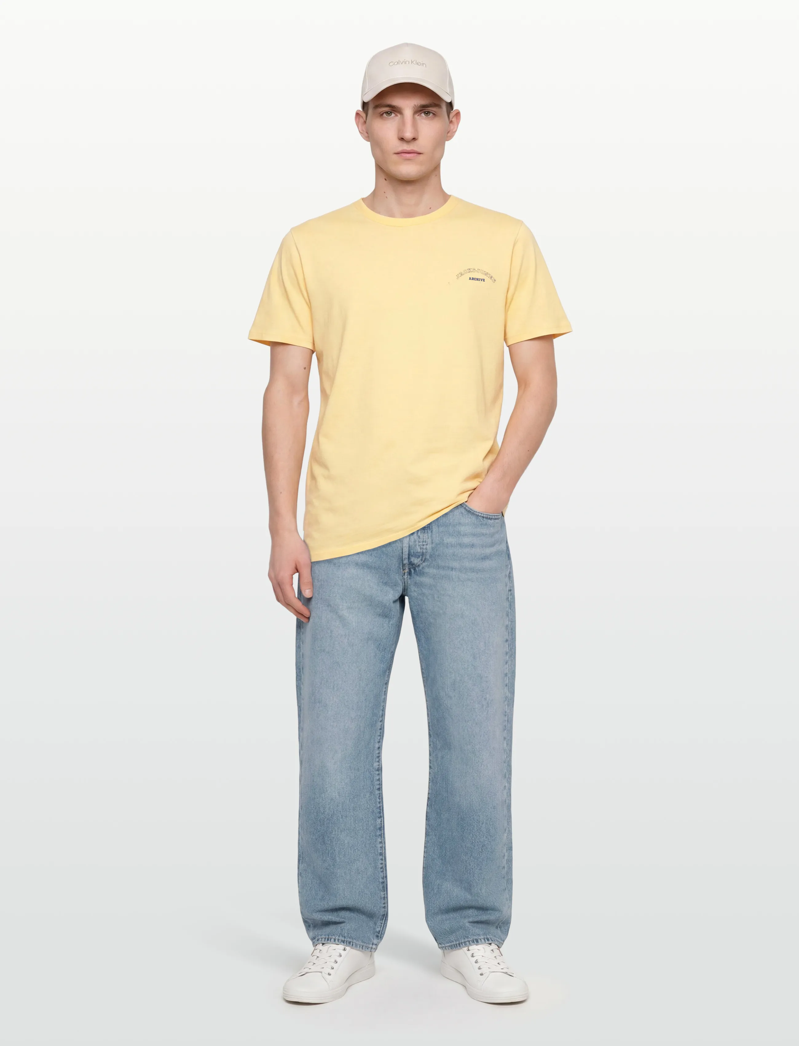 Jack & Jones - JJCOLLEGE LOGO TEE SS CREW NECK - kortärmade t-shirts - sunlight - 0