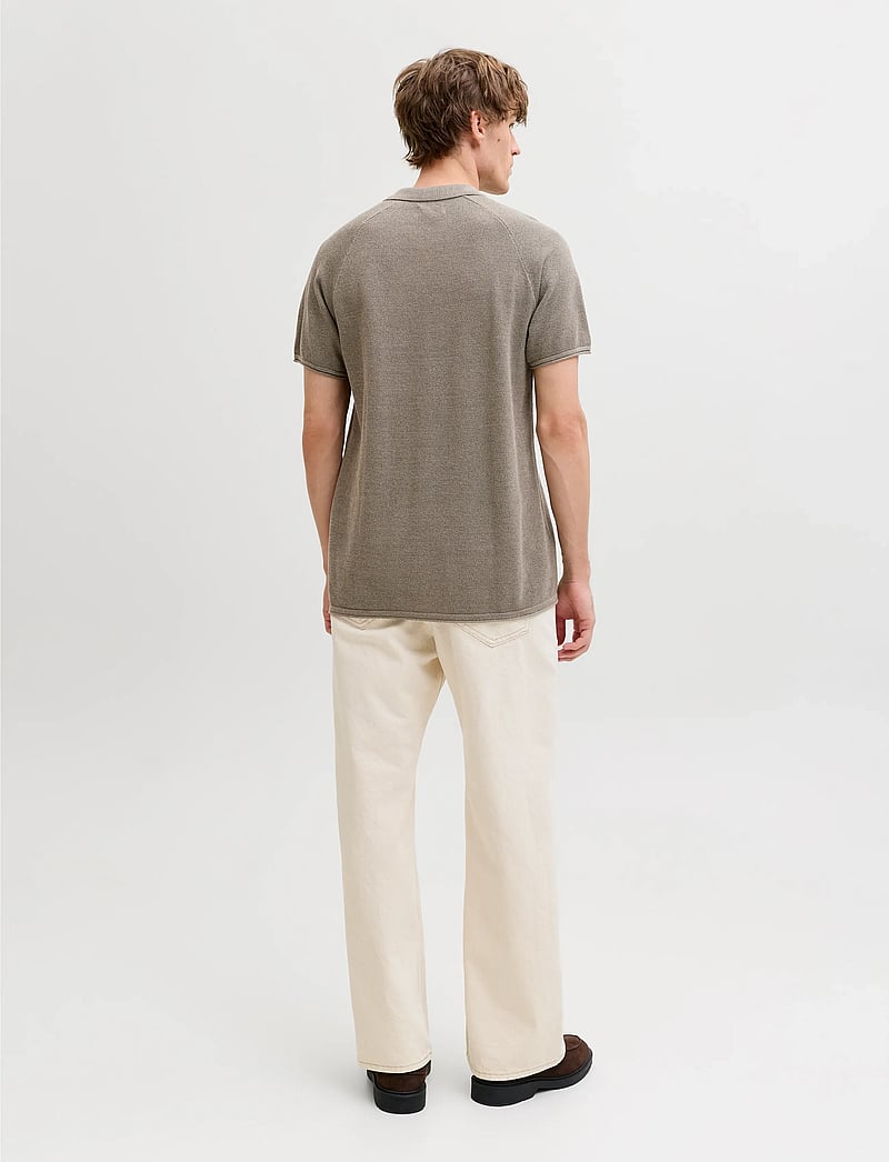 Jack & Jones - JJHILL KNIT SPLIT NECK SS26 - gestrickte polohemden - vetiver - 2