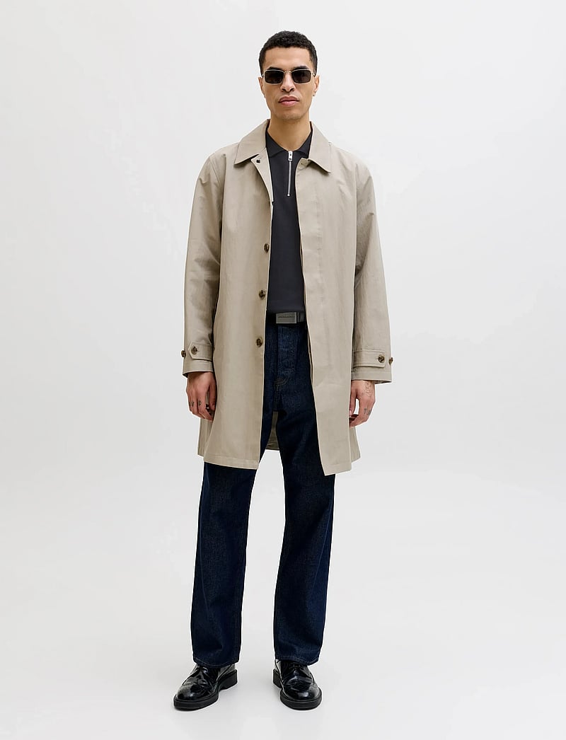 Jack & Jones - JJEEMIL KNIT ZIP POLO SS SN - kootud polosärgid - black - 3