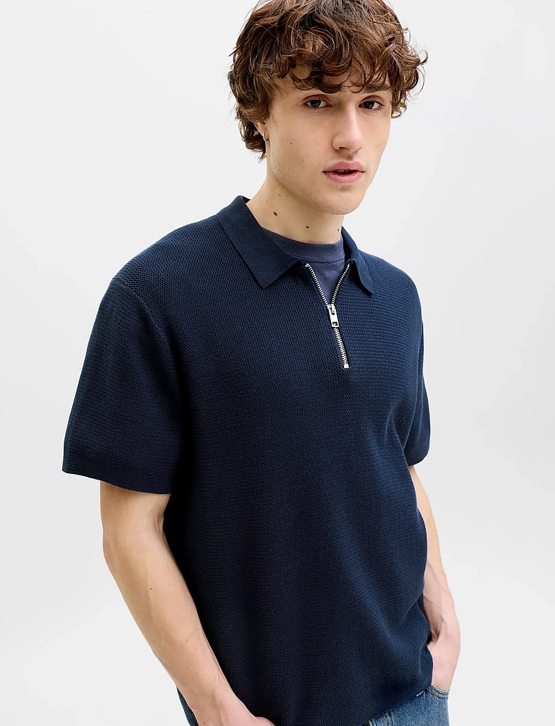 Jack & Jones - JJMAX KNIT ZIP POLO SS - kootud polosärgid - navy blazer - 5