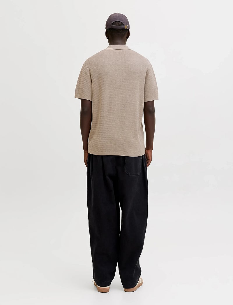 Jack & Jones - JJMAX KNIT ZIP POLO SS - stickade pikéer - string - 3