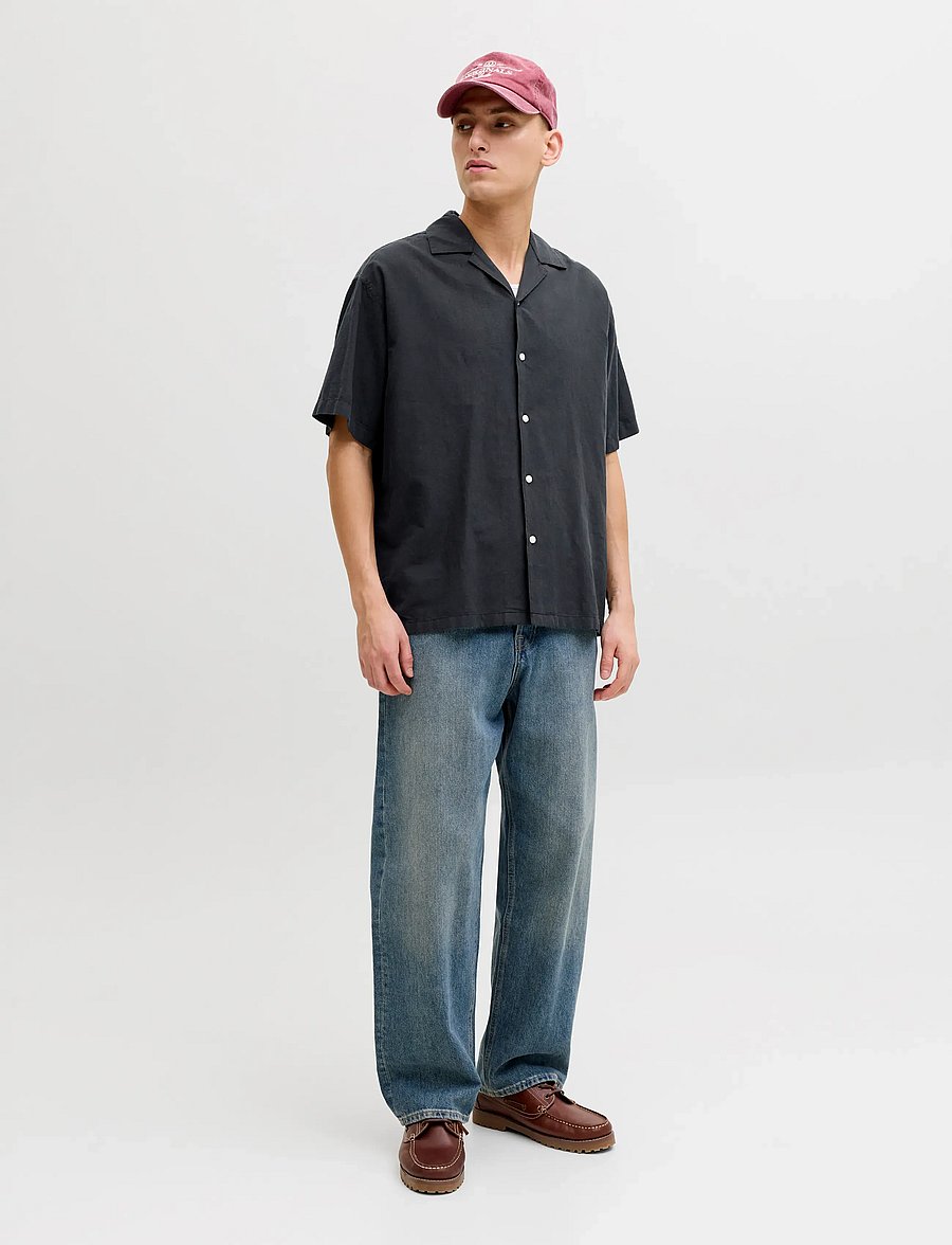 Jack & Jones - JJEBREEZE LINEN BLEND RESORT SHIRT SS SN - lininiai marškiniai - black - 3