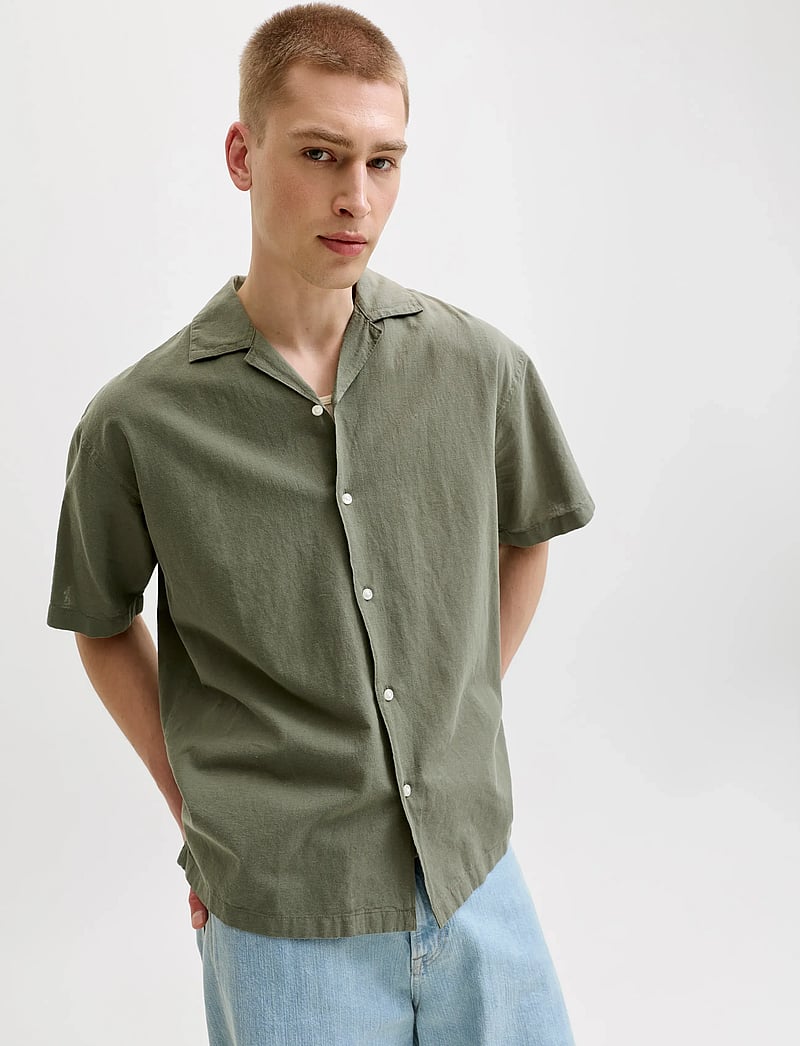 Jack & Jones - JJEBREEZE LINEN BLEND RESORT SHIRT SS SN - leinenhemden - dusty olive - 5