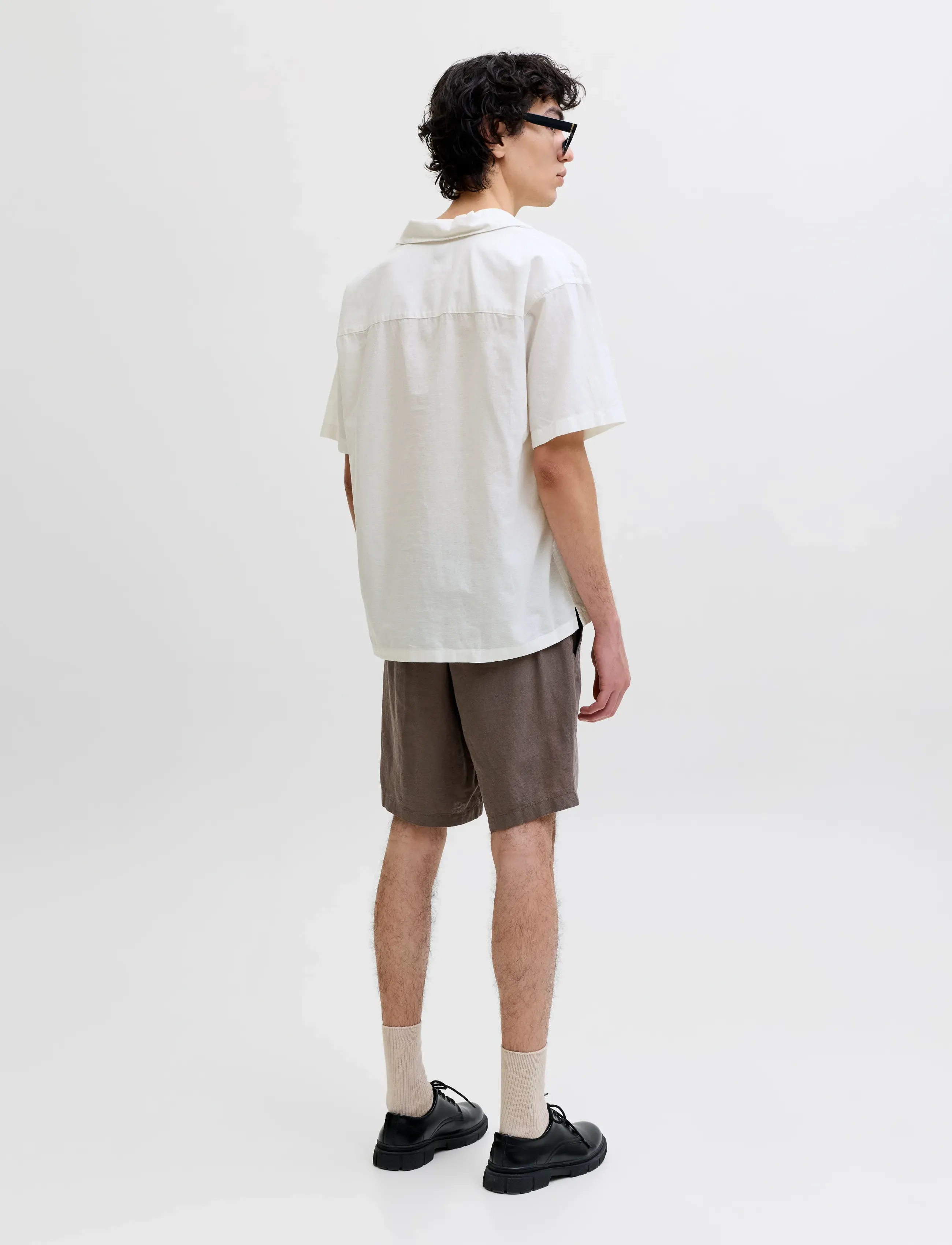 Jack & Jones - JJEBREEZE LINEN BLEND RESORT SHIRT SS SN - chemises de lin - white - 2