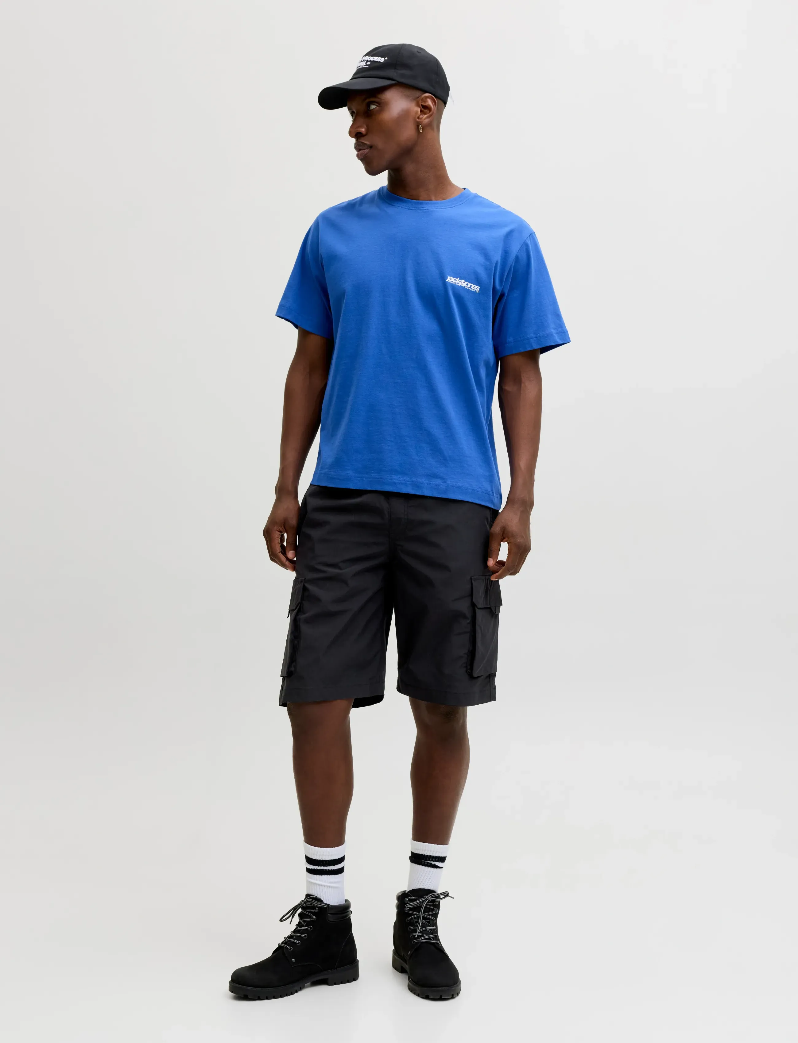 Jack & Jones - JPSTCOLE IVAN TECH CARGO JOGGER SHORTS - cargo shorts - black - 4